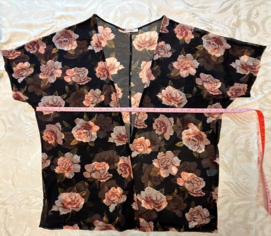 Heart Hips Floral Sheer Kimono Open Front Boho Black Pink Roses (Small)