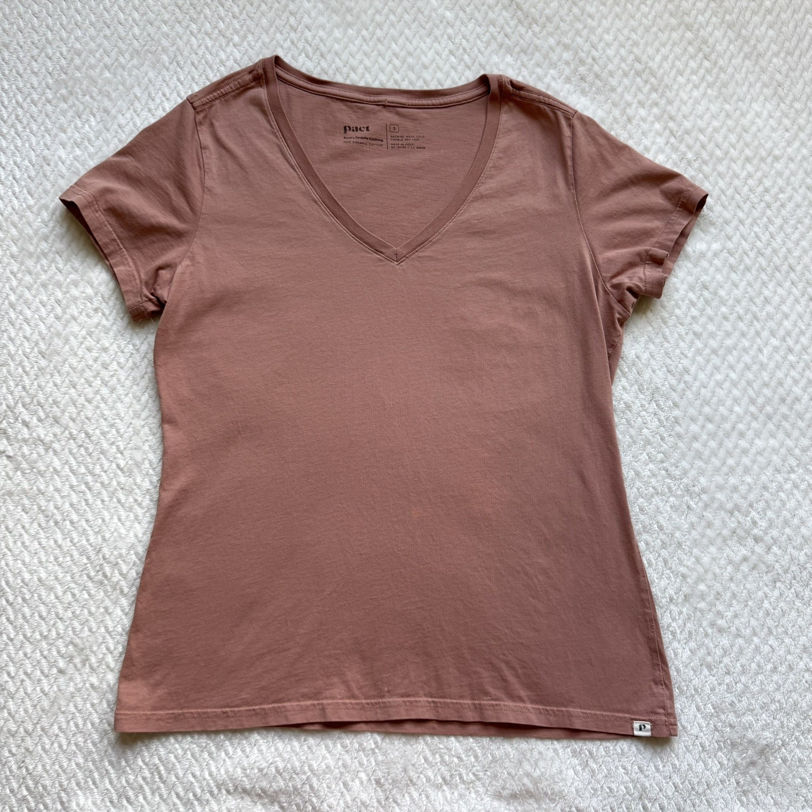 PACT Organic Cotton V Neck T Shirt S Mauve Pink Minimalist Capsule Wardrobe