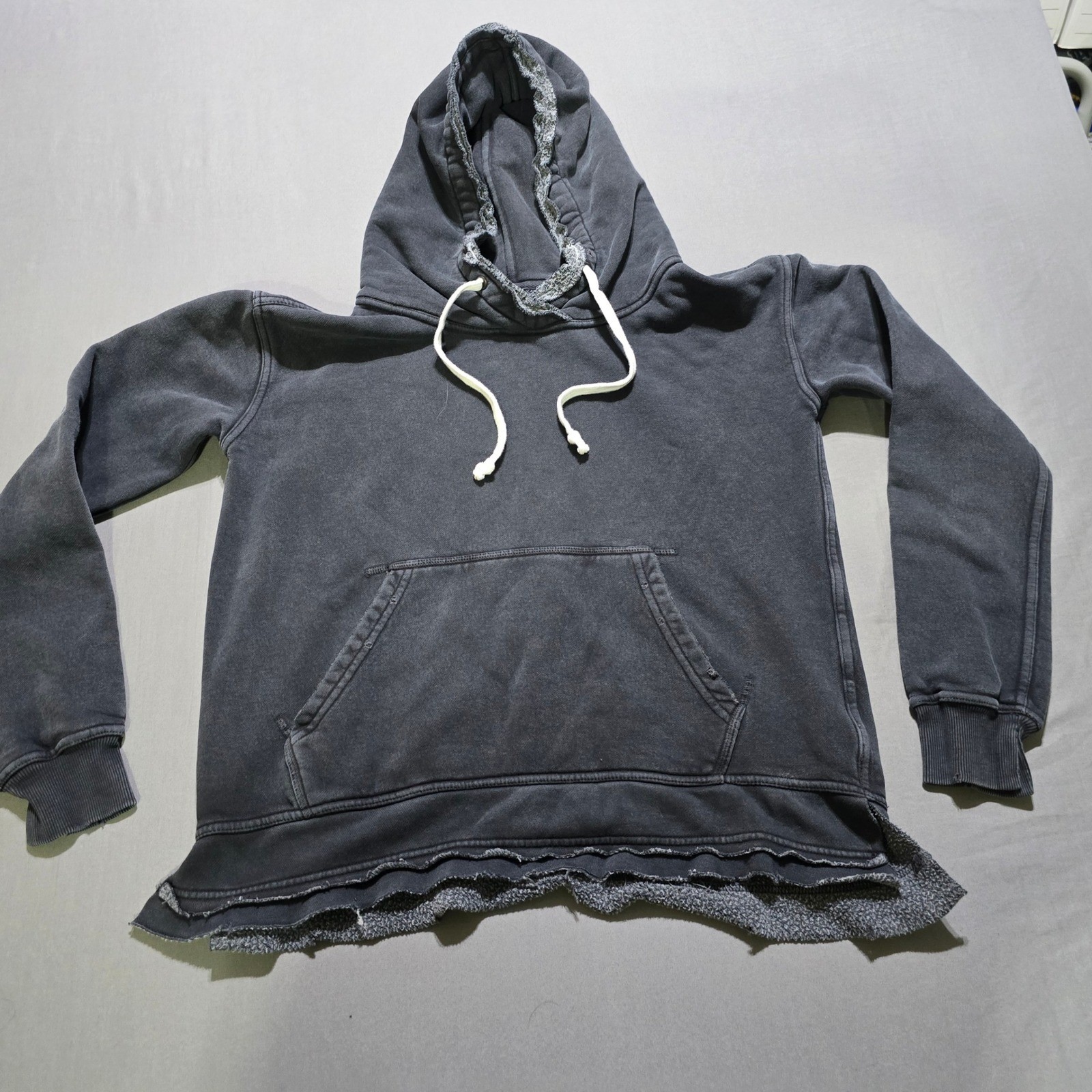 We The Free Zuma Distressed Ruffle Hem Hoodie Charcoal Gray XS pullover