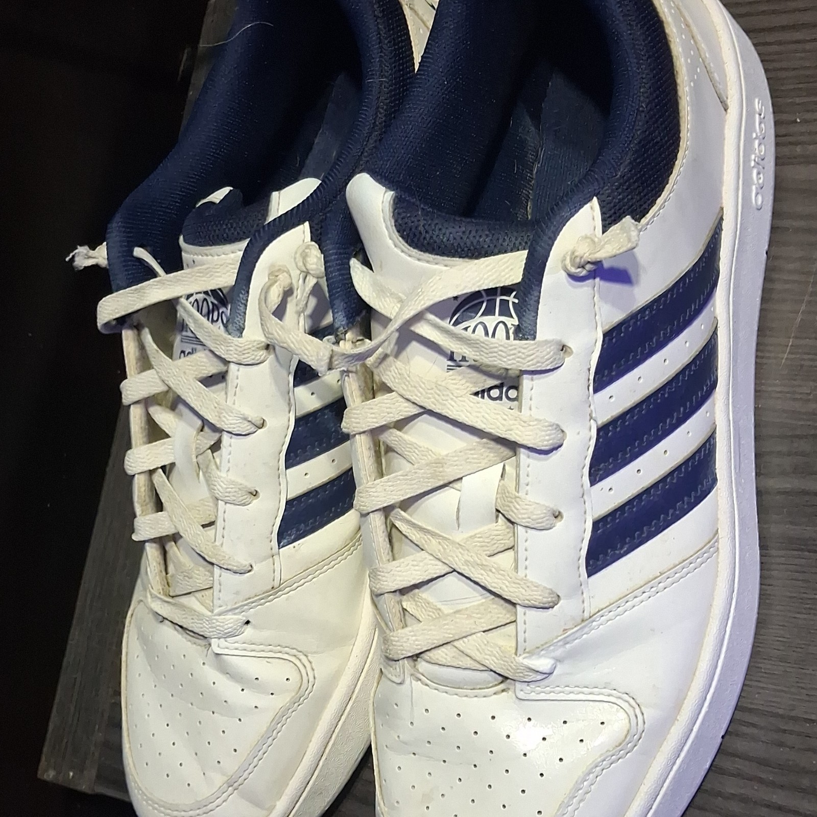 adidas Hoops Men’s Low Top Lace-Up Athletic Sneakers White/Blue