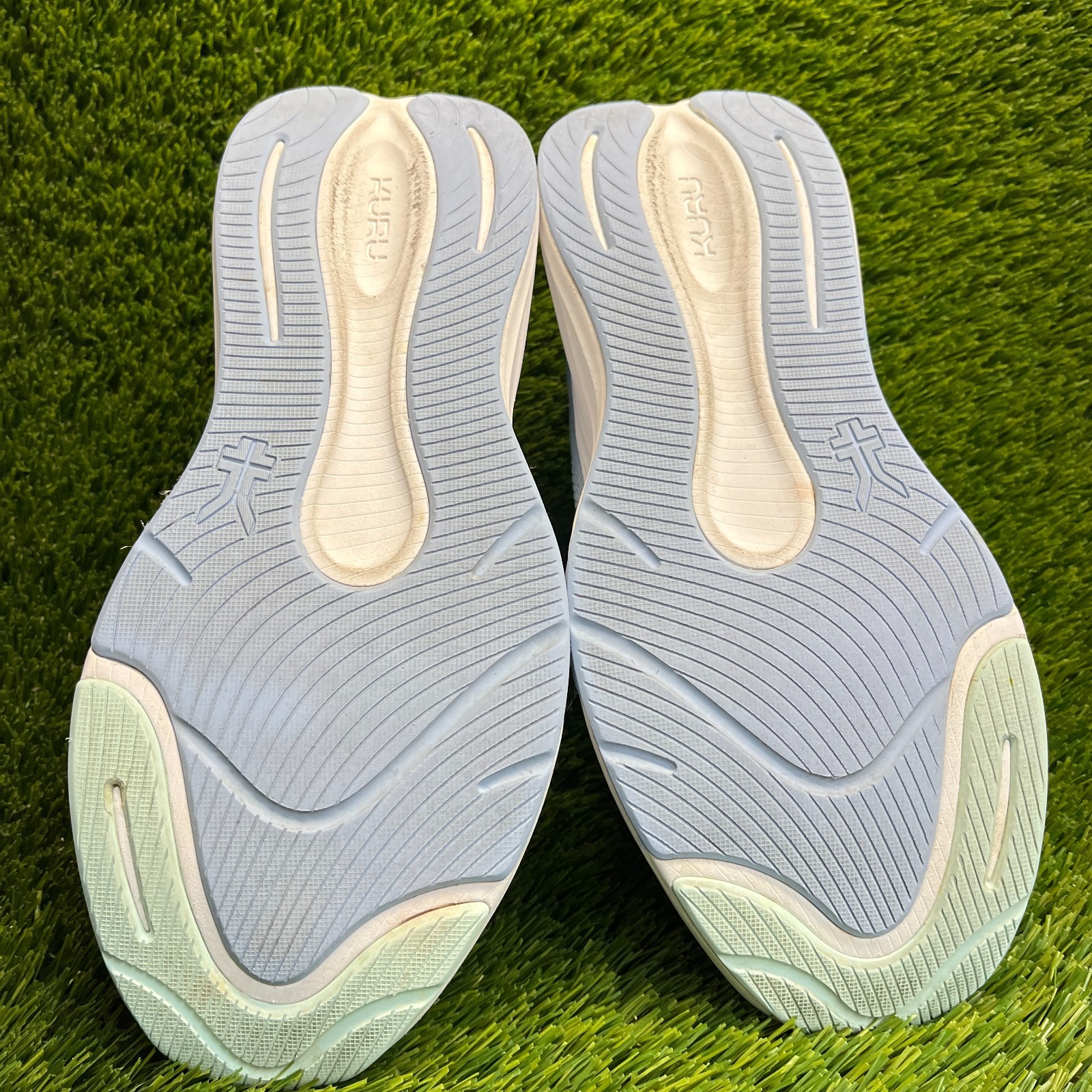 Kuru Atom 2 Womens Size 10D Blue White Athletic Running Walking Shoes Sneakers