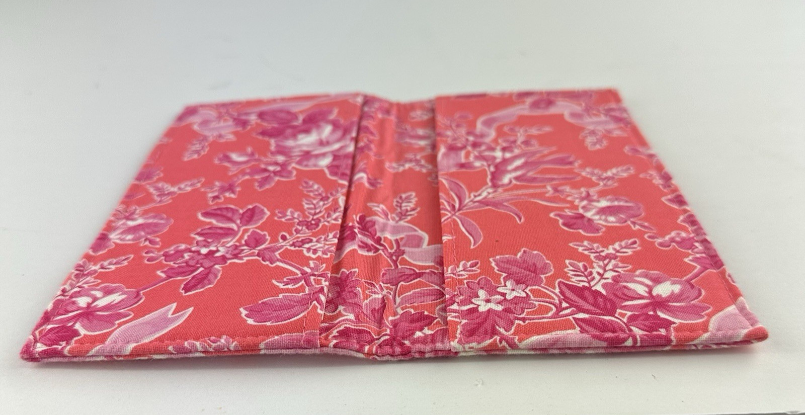 Vera Bradley Hope Toile Checkbook Cover/Currency Holder 6.75″ x 3.75″