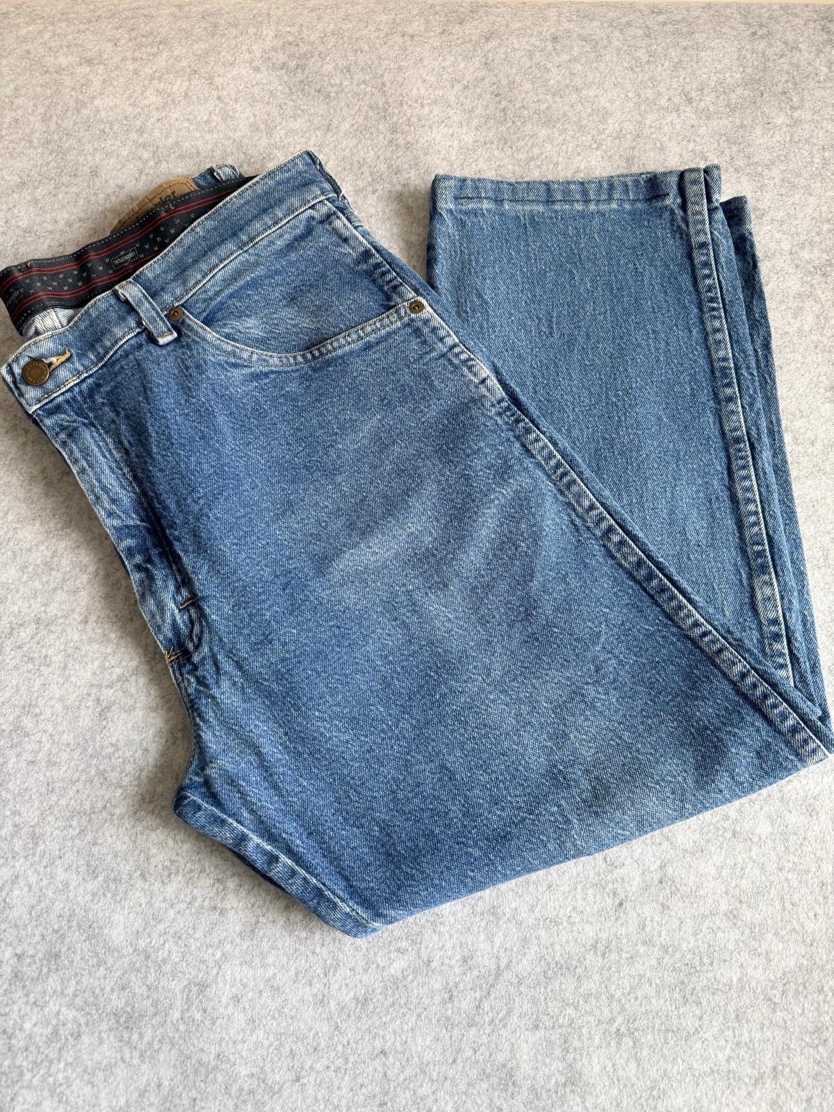 Wrangler Men’s Regular Fit Premium Quality Jeans Blue, W36 L29 Good Condition.