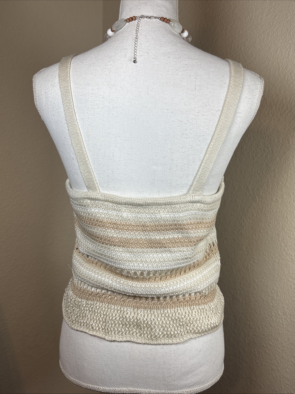 Madden NYC Crochet Knit Strappy Ruffle Elastic Hem Tank Top Womens Sz L