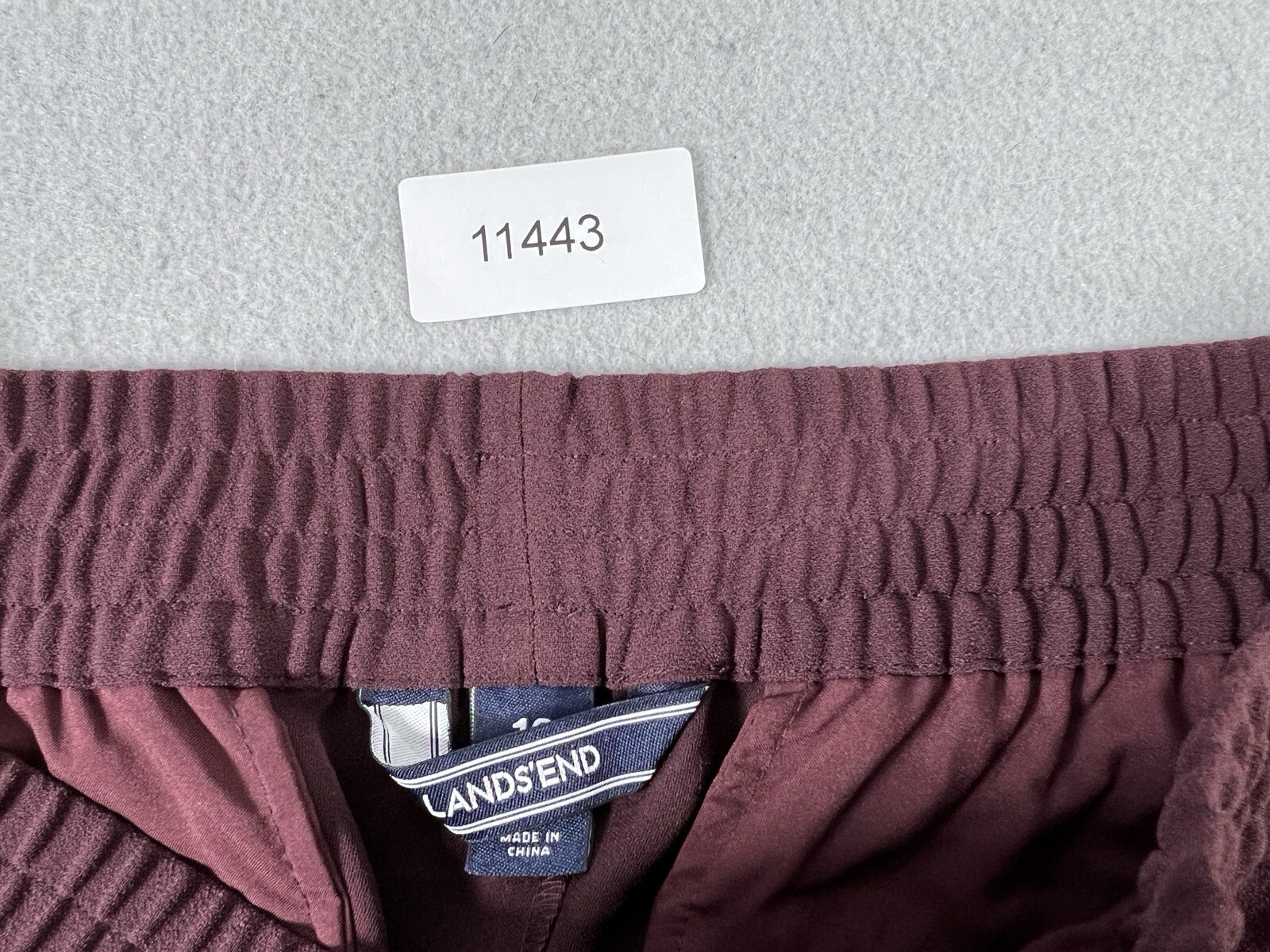 Lands End Pants Womens 12 Burgundy Slim Leg Crepe Elastic Waist Pull On Office