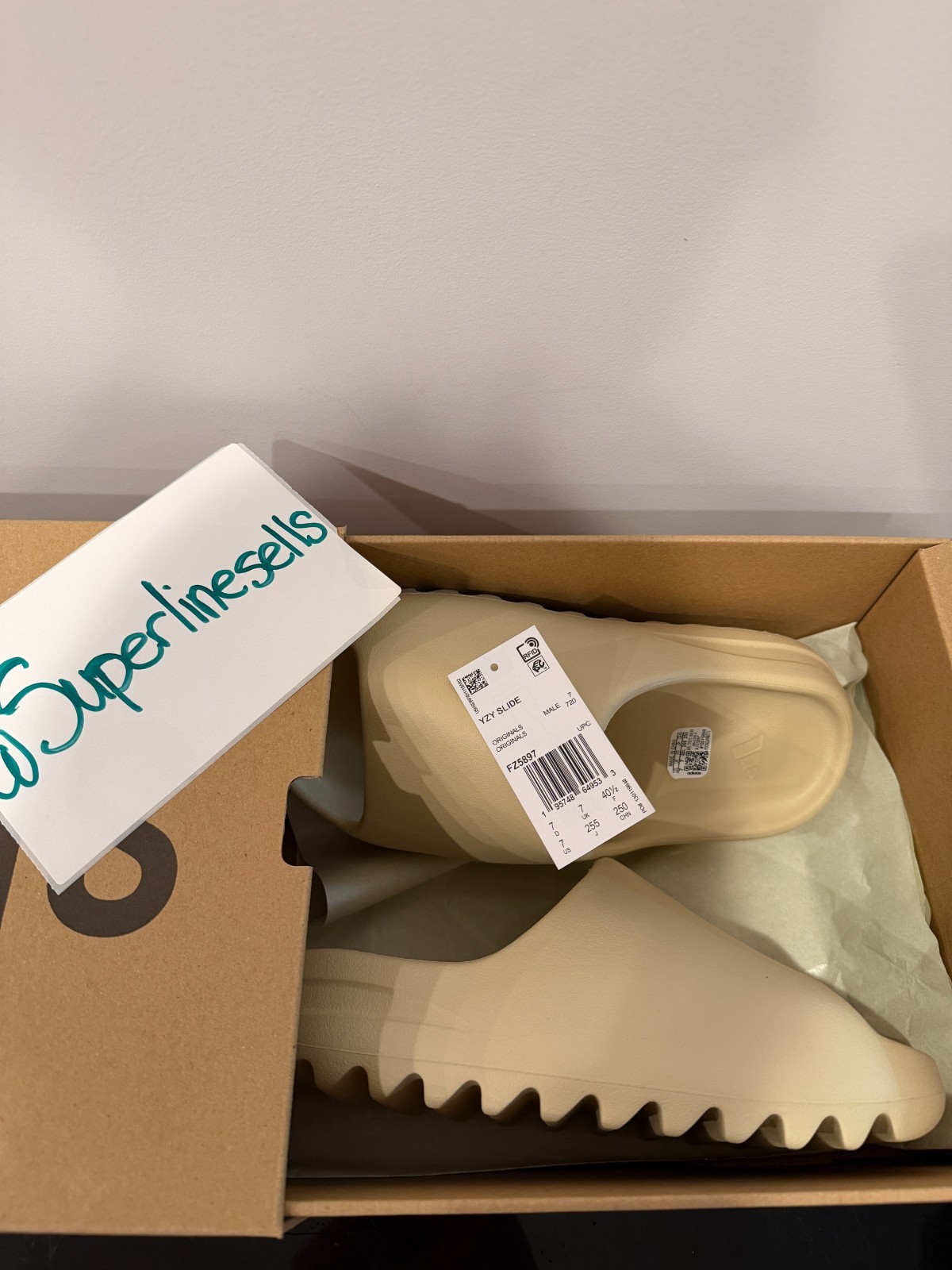 Adidas Yeezy Slide Bone Size 7 (100% Authentic) FZ5897