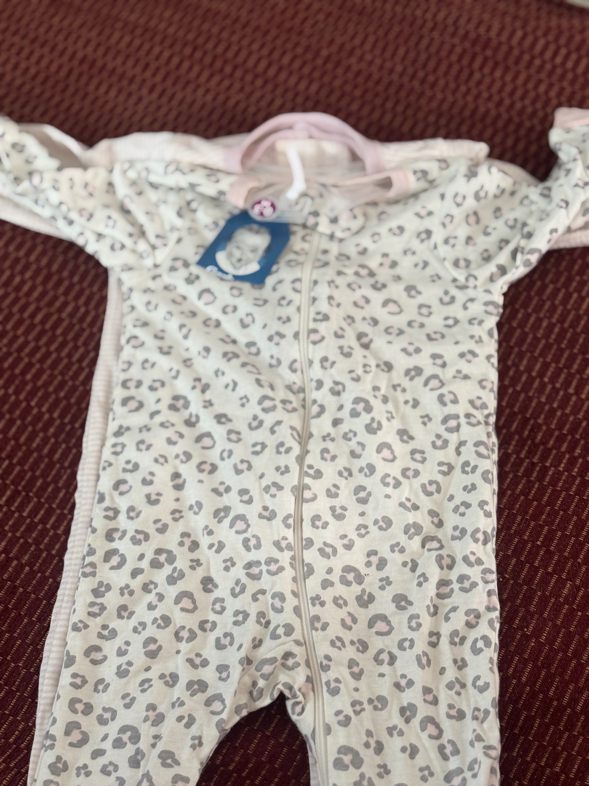 Garanimals 0-3M Girls 2pc Footed Zip Cotton Knit Sleepers Cat Animal Print