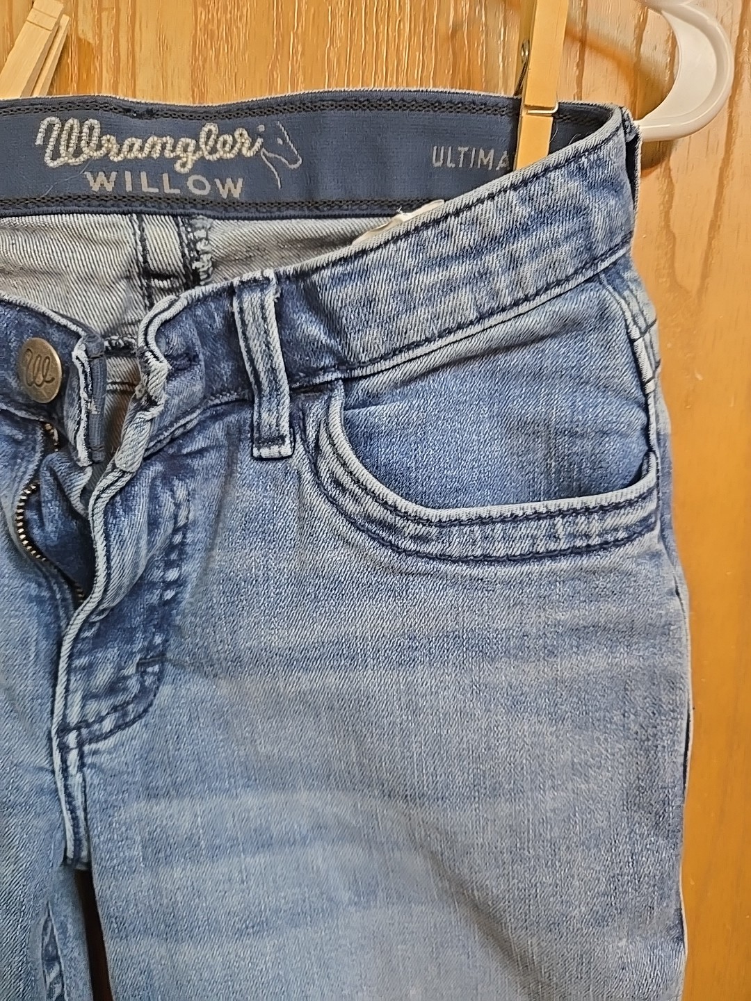 Wrangler Willow Denim Women’s Jeans; Size 5×36; 10WRW60AD