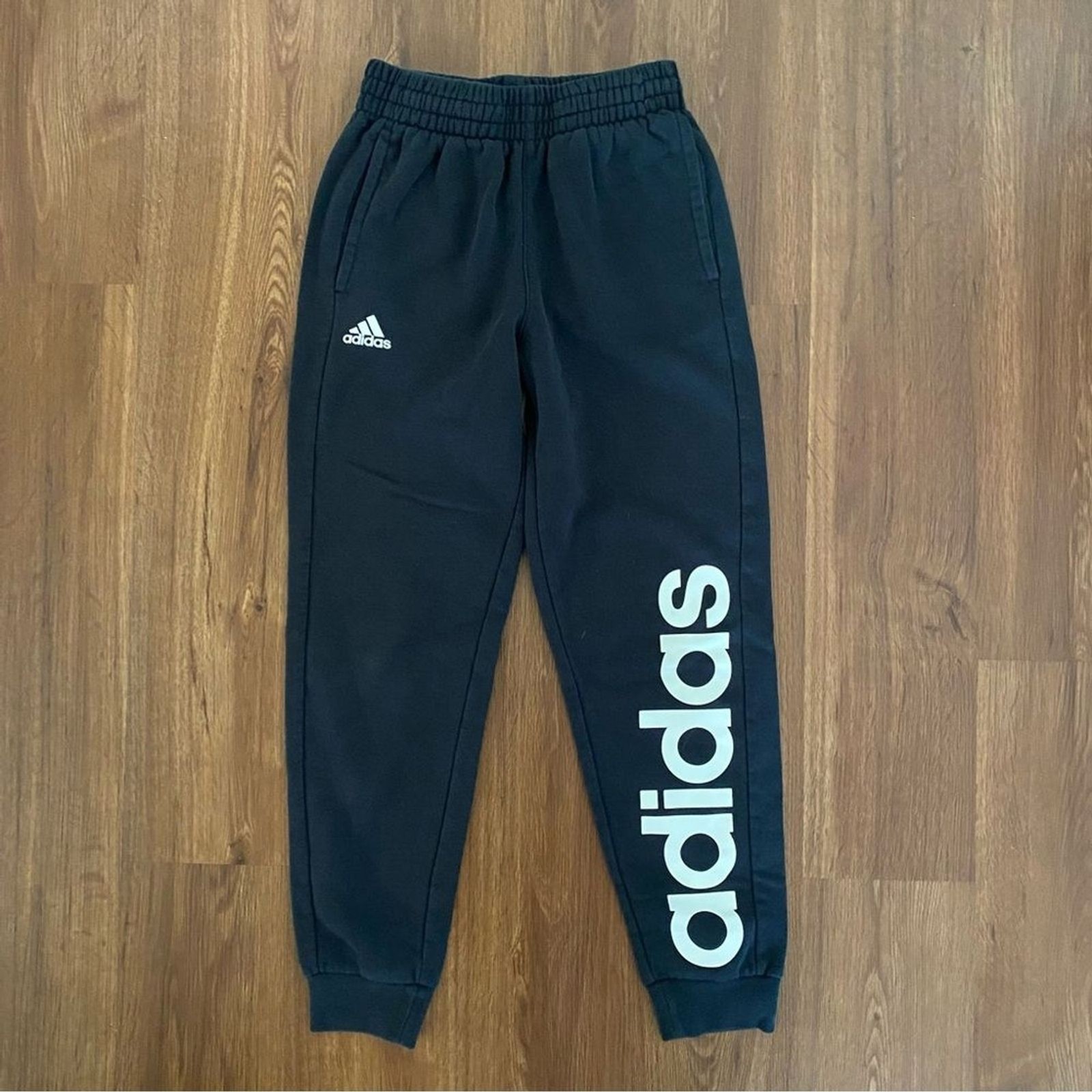 Adidas Pants Sweatpants joggers Black active loungewear Kids M 10/12