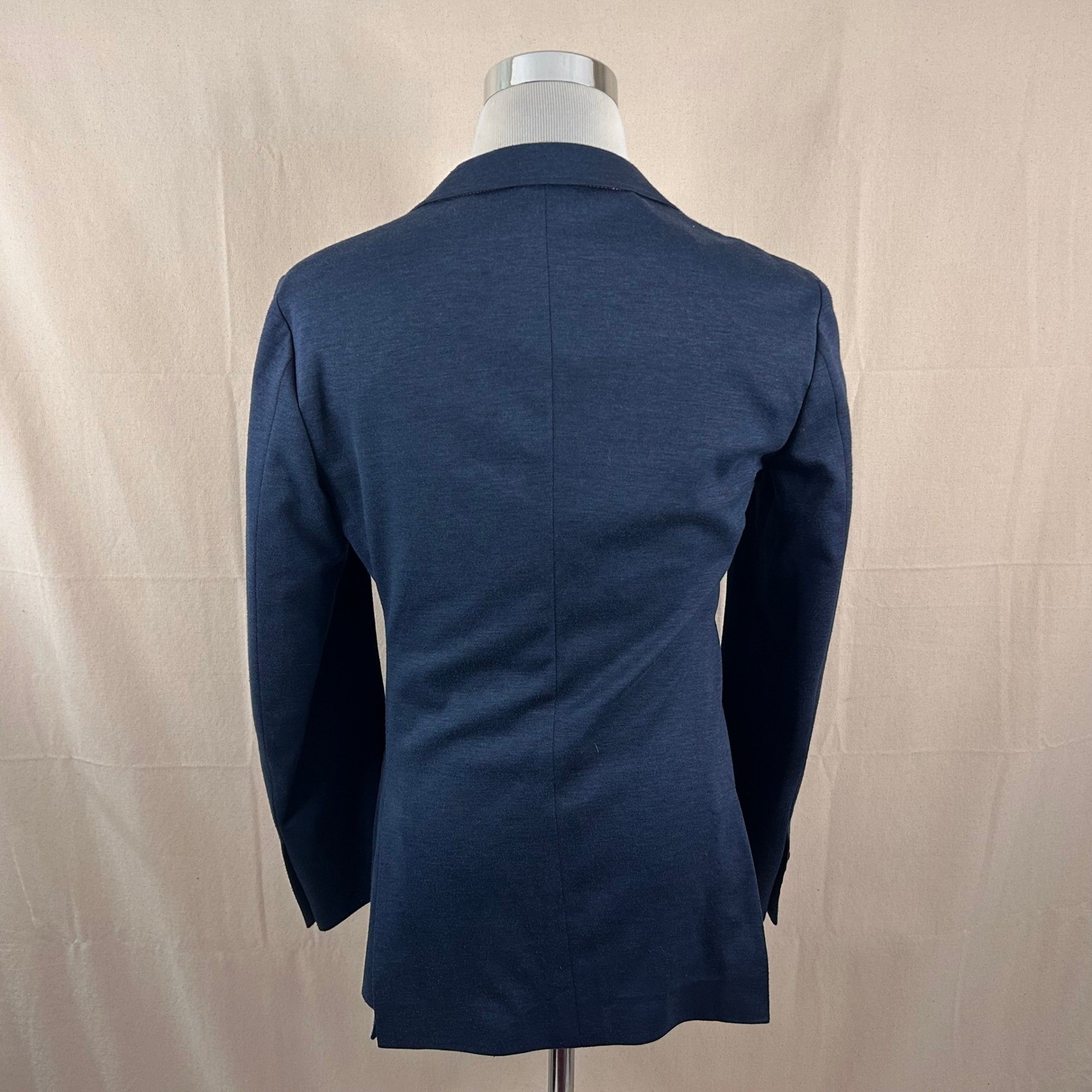Trunk Club Custom 36R Sport Coat Dark Blue Two Button Vented Trevira Rayon