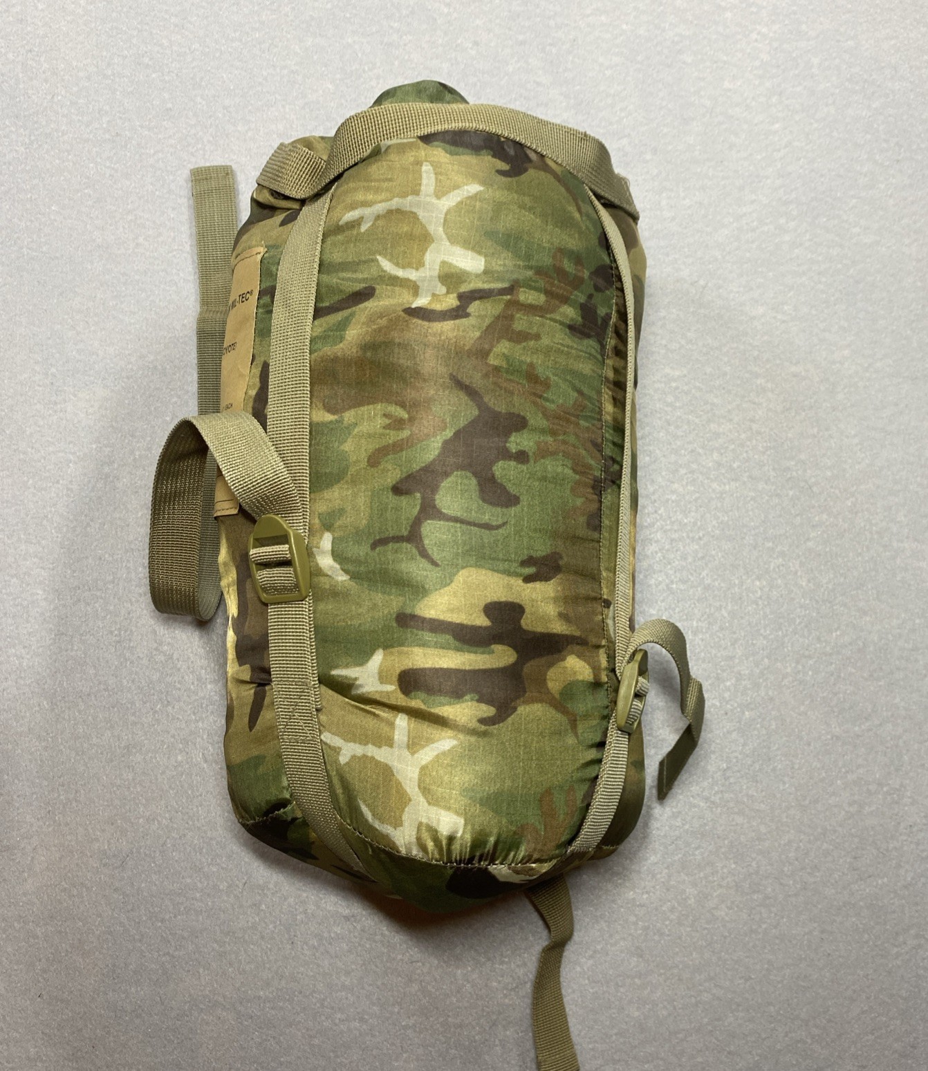 Mil-Tec Jacket Men Large Reversible Camo Full Zip Hunting W/Carrying Pouch