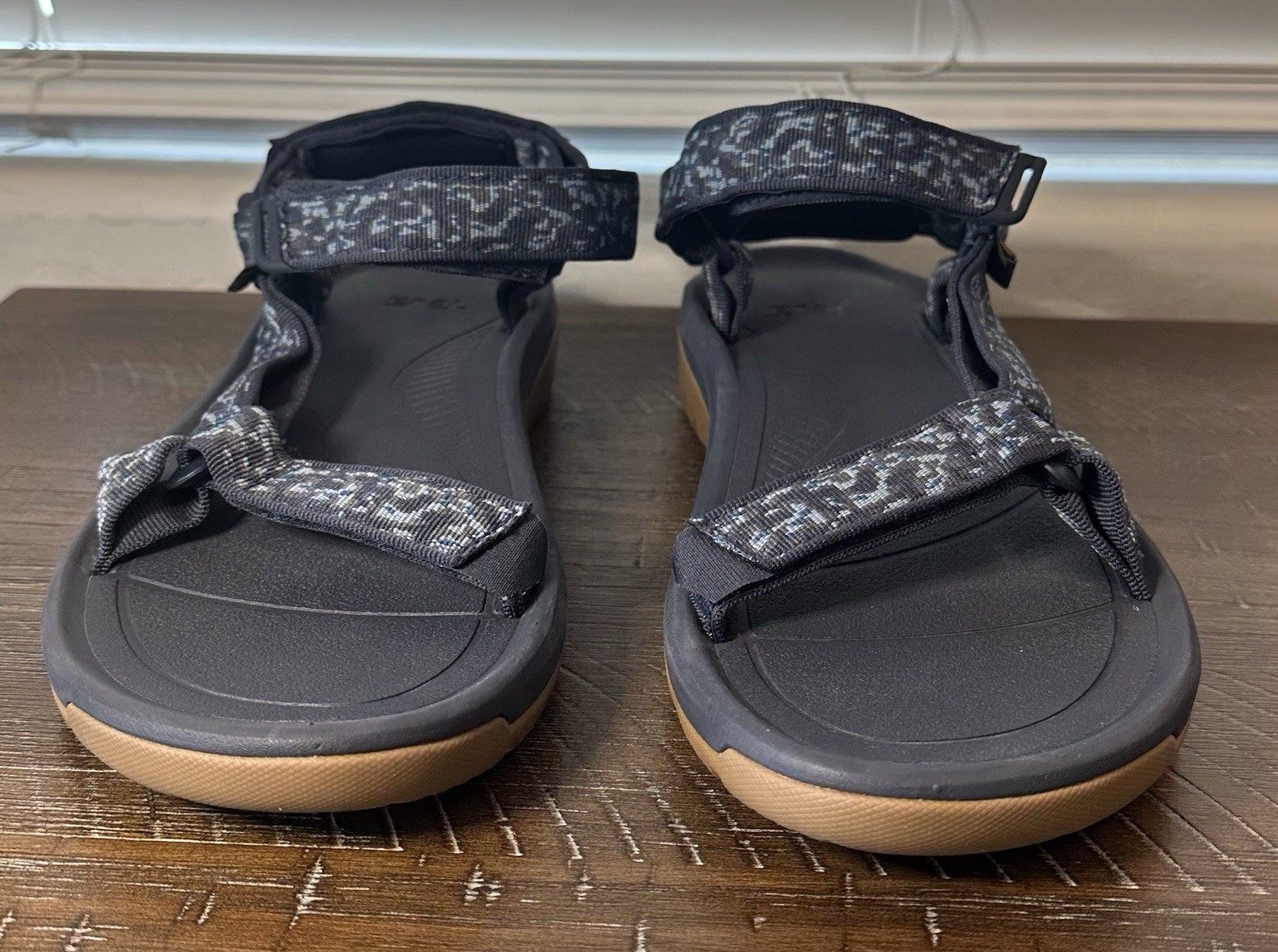 Teva Hurricane XLT2 Sandal Vibe Total Eclipse – Blue Camo – Men’s Size 11