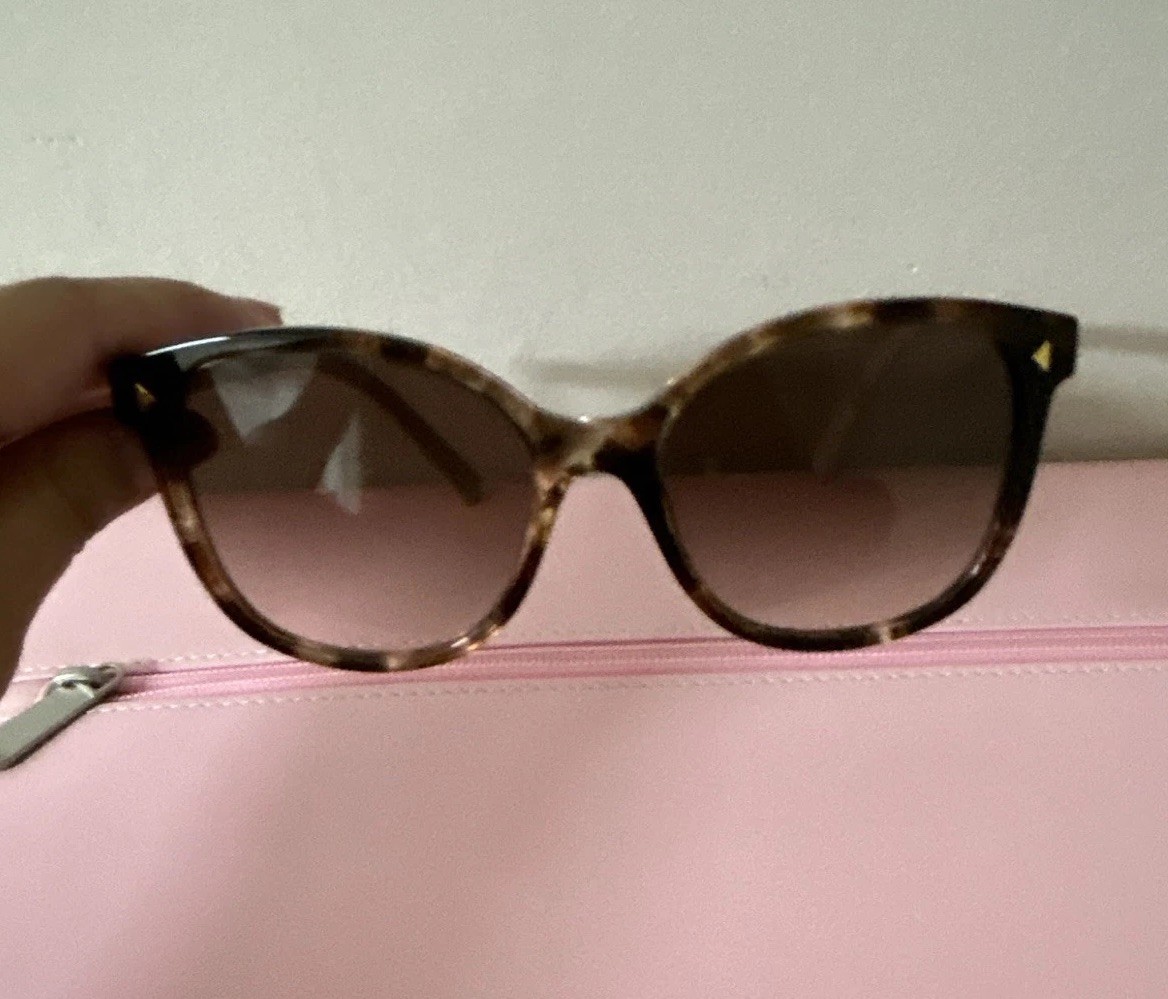 Prada PR 04V Tortoise Cat Eye Sunglasses Brown Gradient Lenses UV400