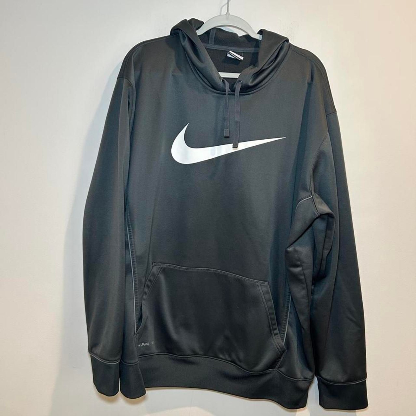 Nike Men’s Black and Grey Hoodie