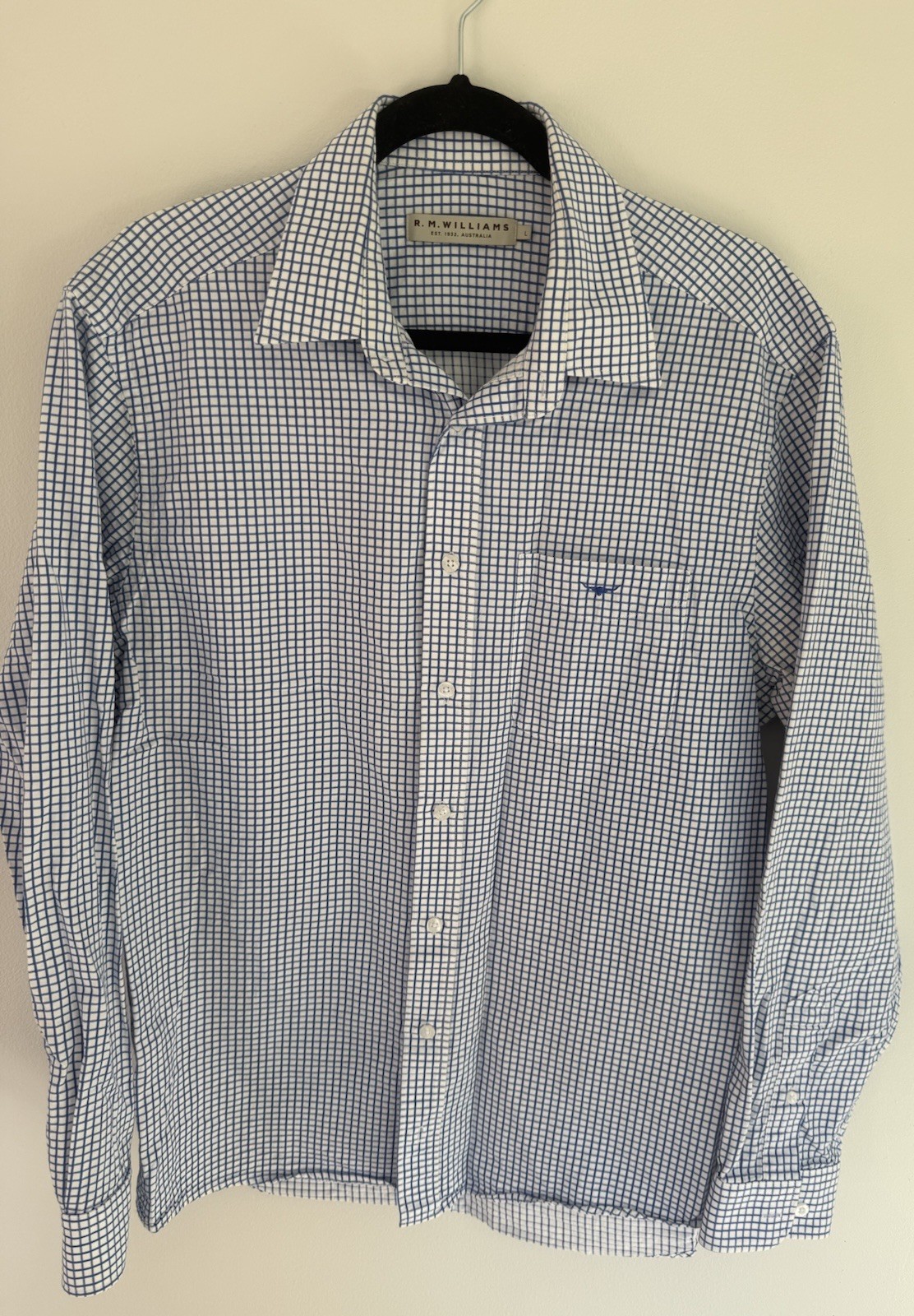 R.M. Williams Men’s Button Up Long Sleeve Plaid Blue & White Shirt Large