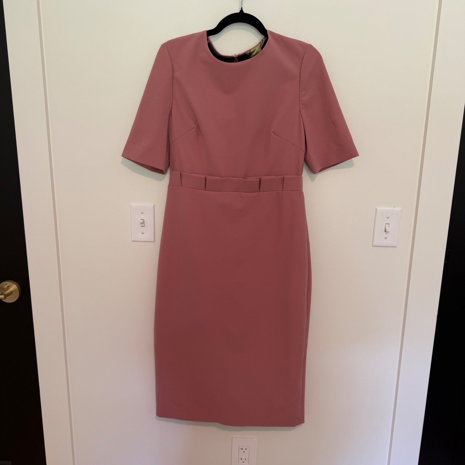 Ted Baker London Dusty Rose Maggidd Ruffle Waist Pencil Dress Size 3