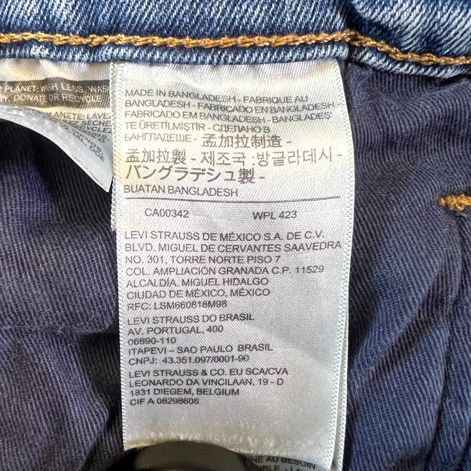 Levi’s 410 Jeans Men’s 36×34 Blue Denim Cotton 5-Pockets Straight Leg Streetwear