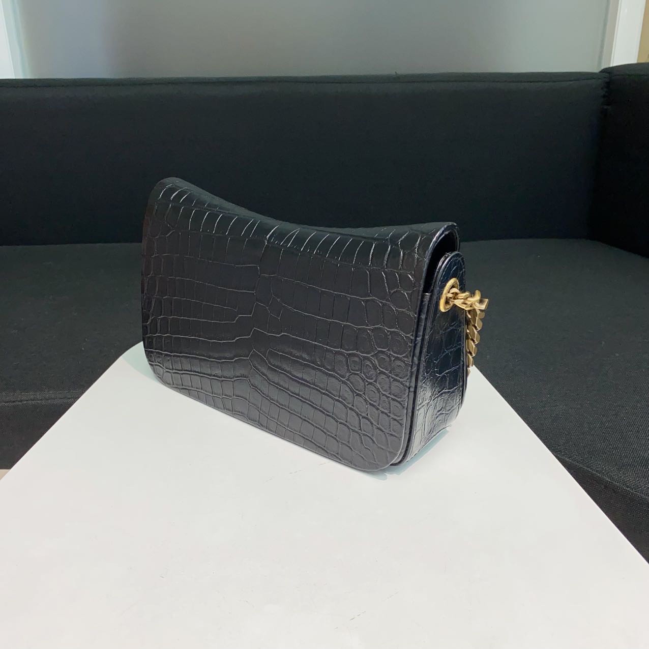 Saint Laurent elise black crocodile embossed chain bag (24 × 15 × 9)cm