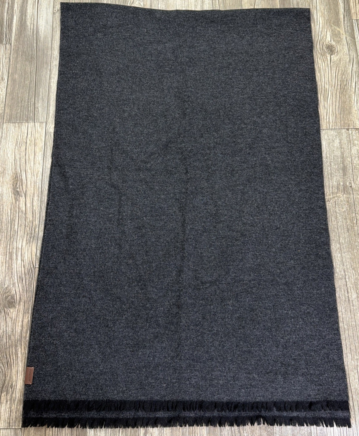 Pendleton Wool Wrap Scarf 24×76 Dark Gray with Fringe Made in Italy
