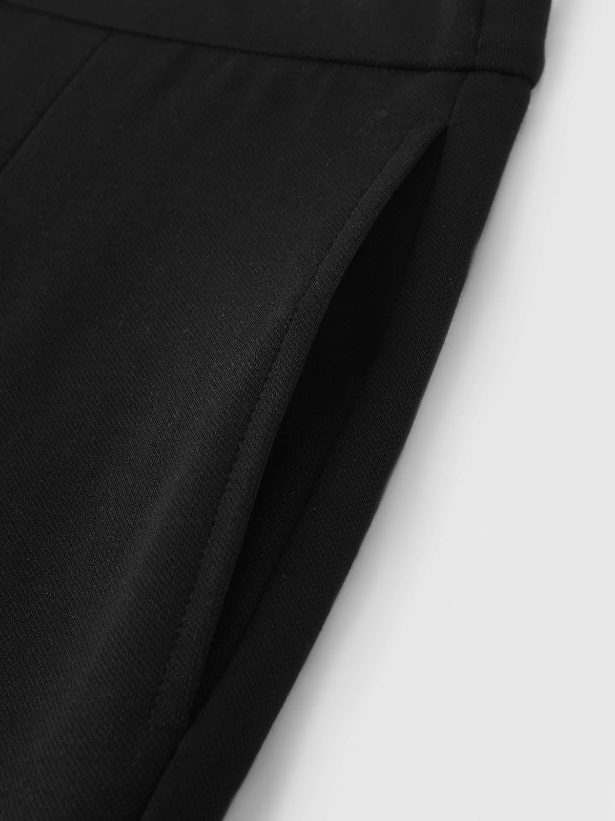 OGL Wrinkle Resistant Wide Leg Pleated Pants with Pockets