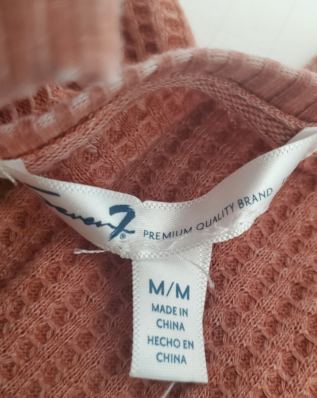 Seven7 Women’s Long Sleeve Snap Waffle Henley Sz M Camel NWT