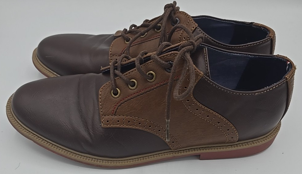 Tommy Hilfiger Michael Stallion Saddle Oxford Boy’s Shoe Dark Brown Color Size6