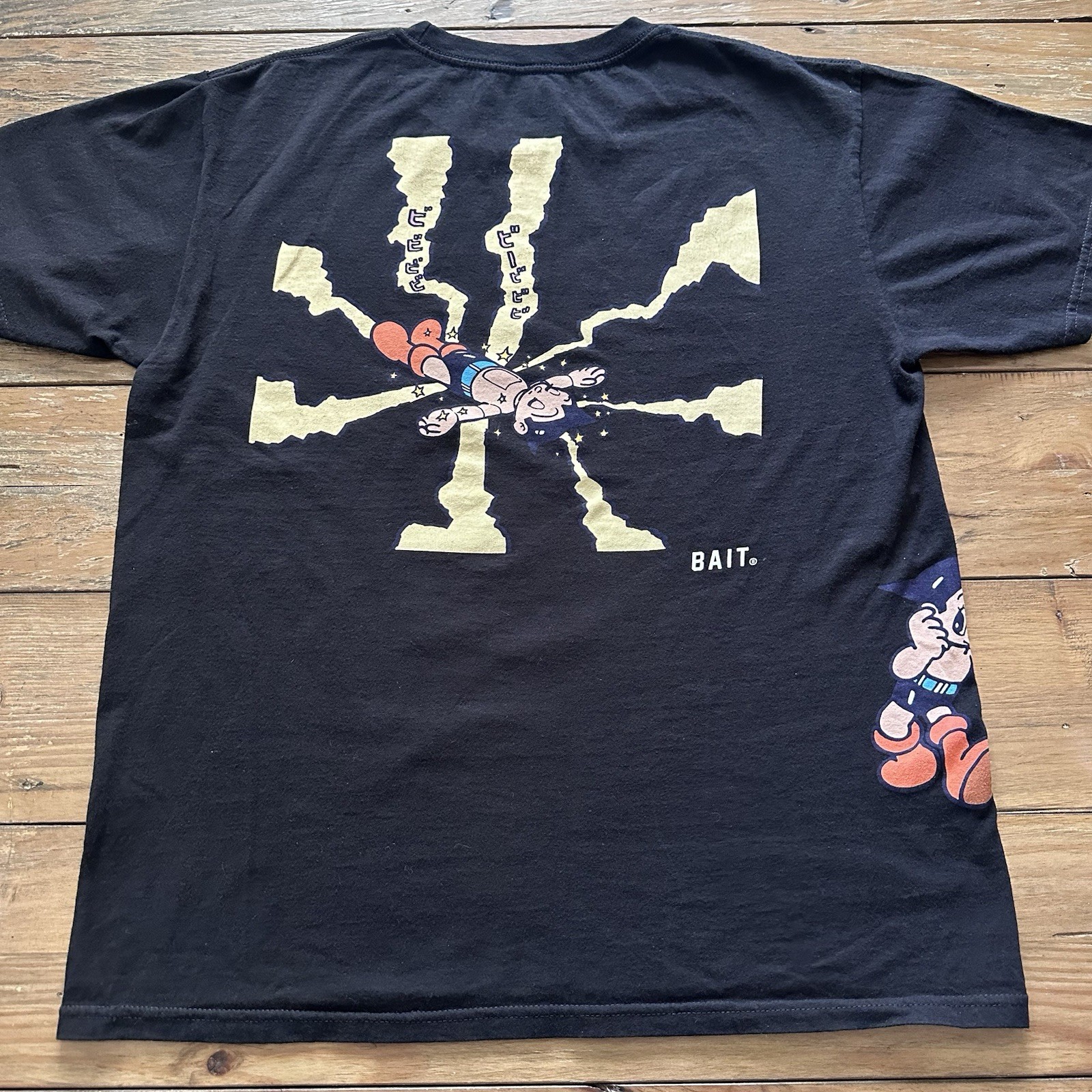 BAIT × Astro Boy Men Beep Beep Tee Size L 100% Cotton Anime Manga Streetwear