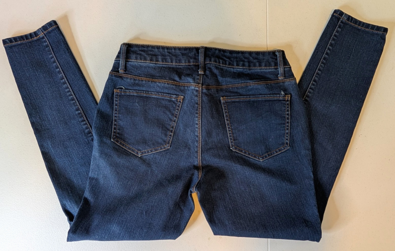 Faded Glory Dark Blue Jeans Tapered Leg Women’s Size 6 Petite 5 Pocket Design