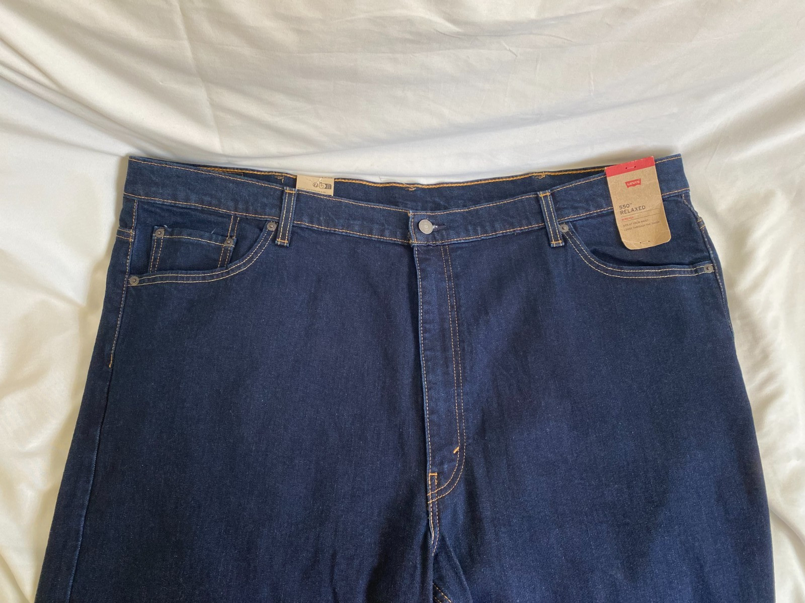 NWT $70 LEVI’S 550 Relaxed Fit Mens Blue Jeans Stretch Sits At Your Waist 48X29