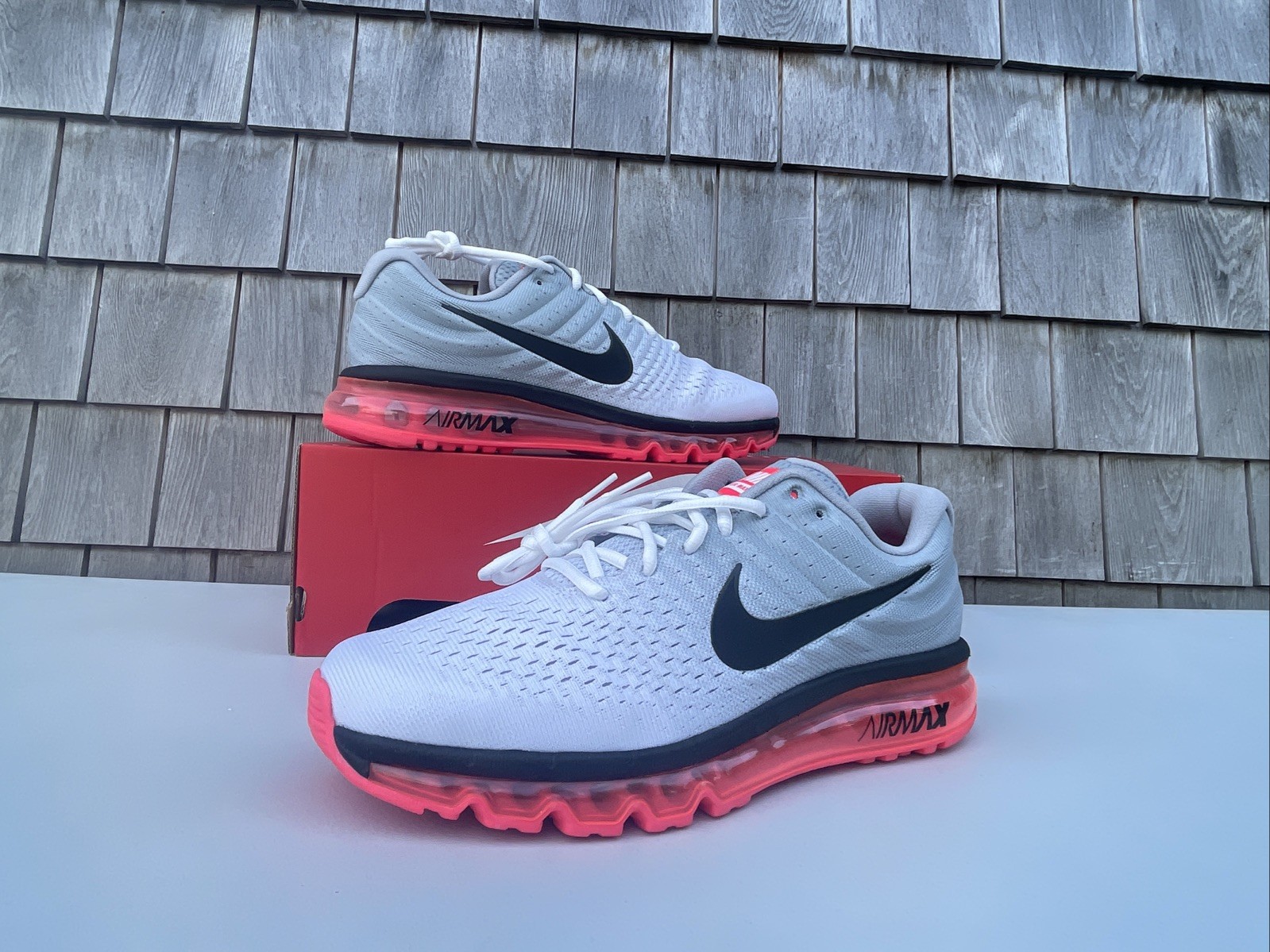 Nike Air Max 2017 Running Shoes White Grey Pink 849559-106 Men’s Size 15 NEW
