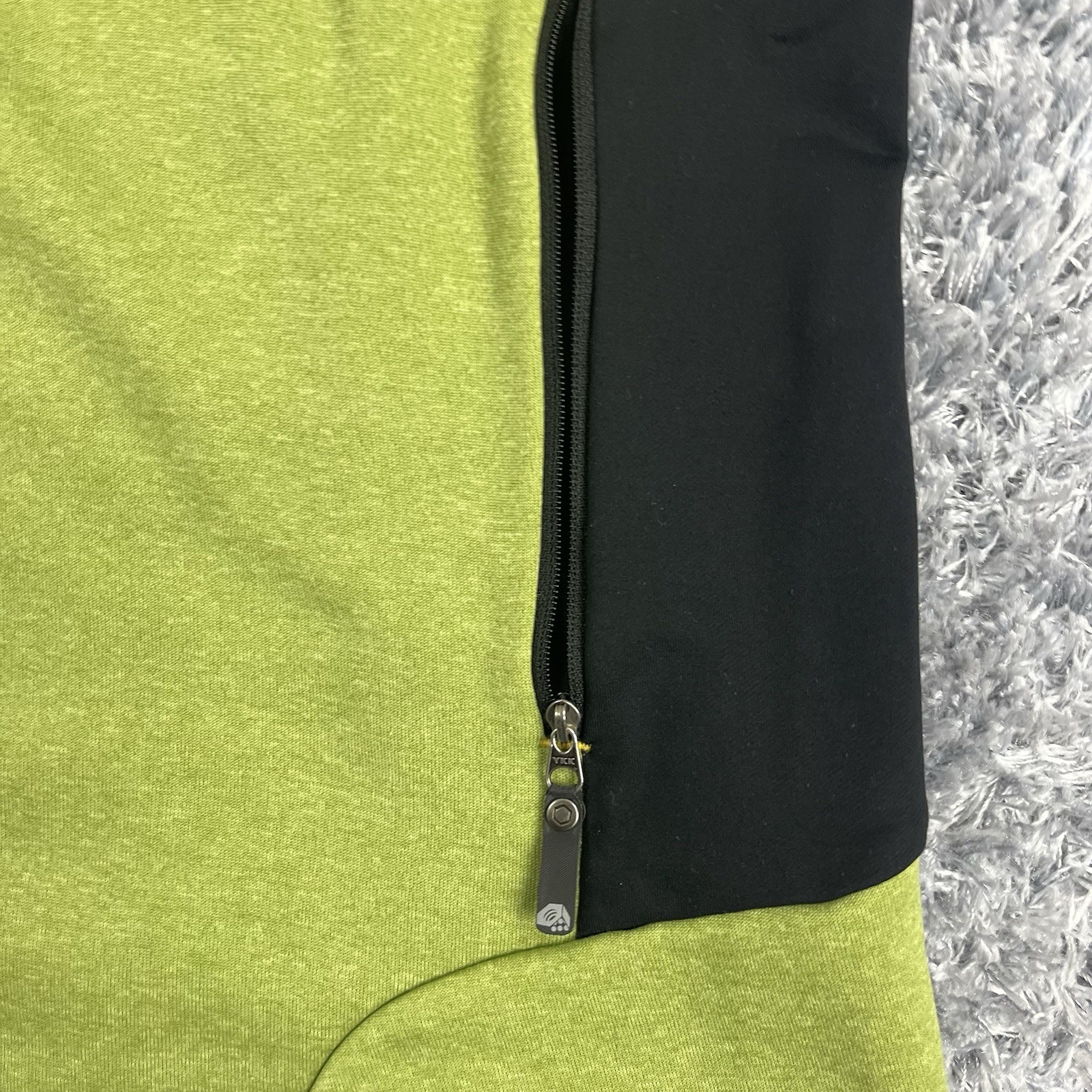Mountain Hardwear Jacket Adult Large Green Full Zip Hoodie Outdoor Hiking Mens