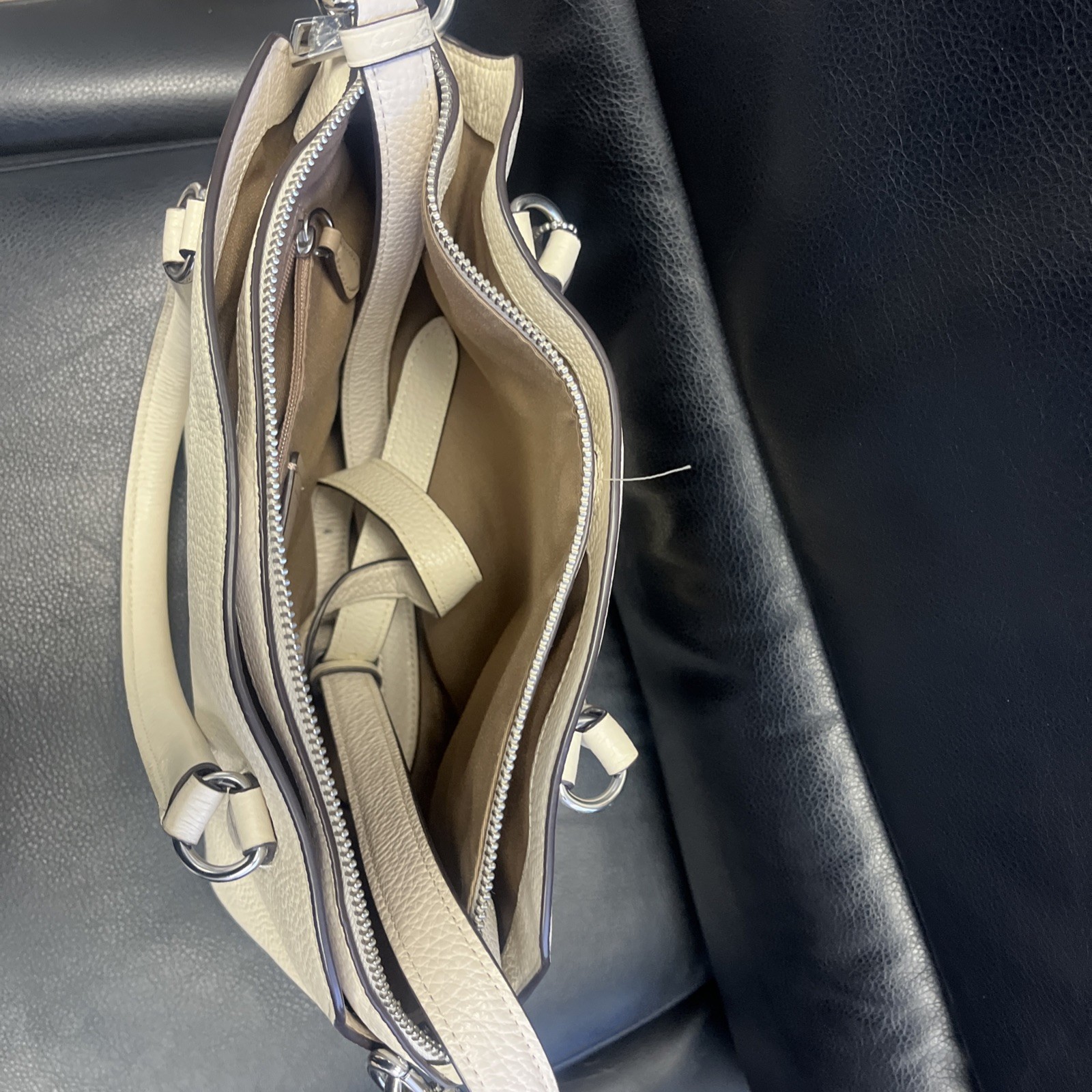 Coach Cream Pebbled Leather Bag with Crossbody Strap and Gold Hardware 9”7”5”