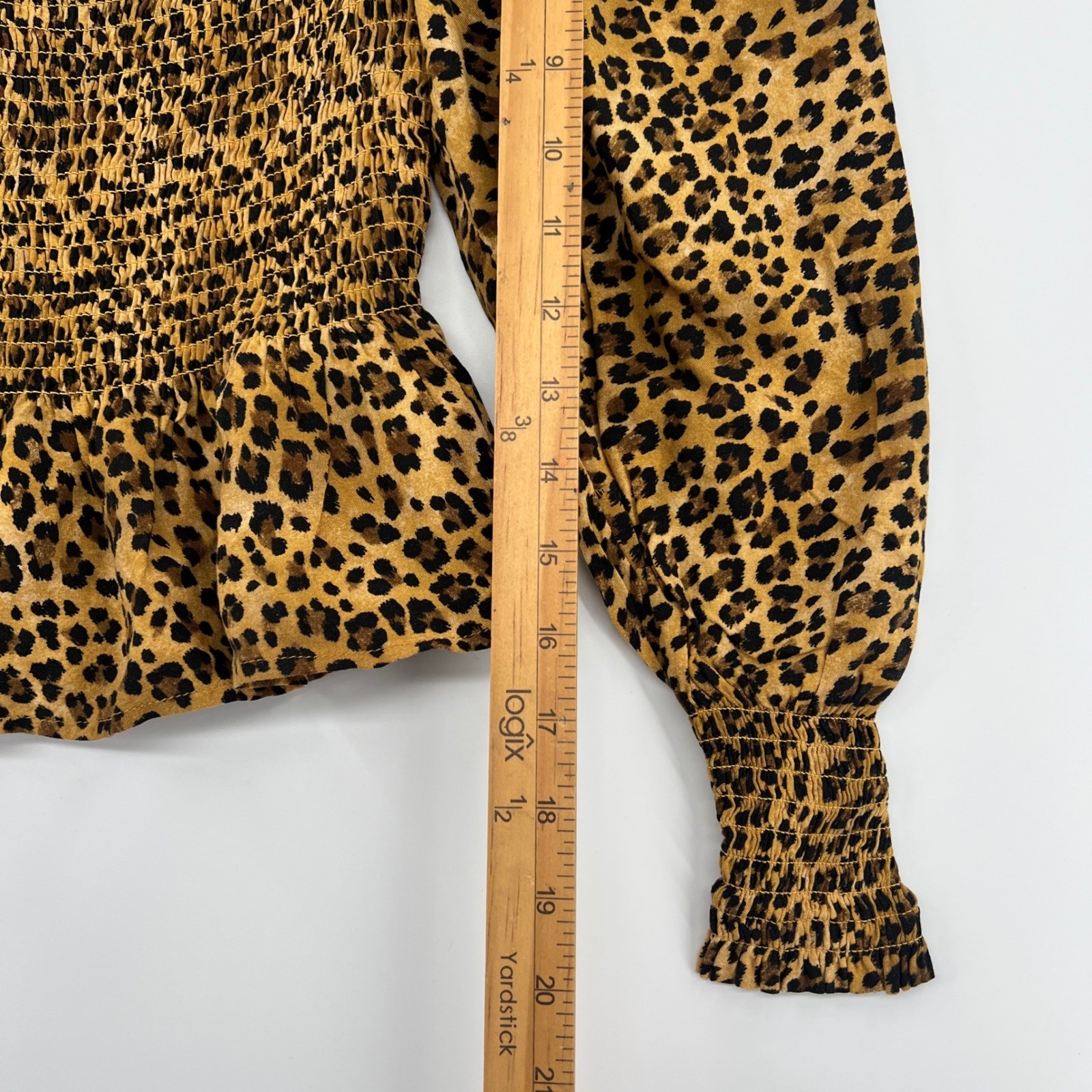 Mi Ami Francesca’s Leopard Print Smocked Peplum Top S Boho Feminine Romantic