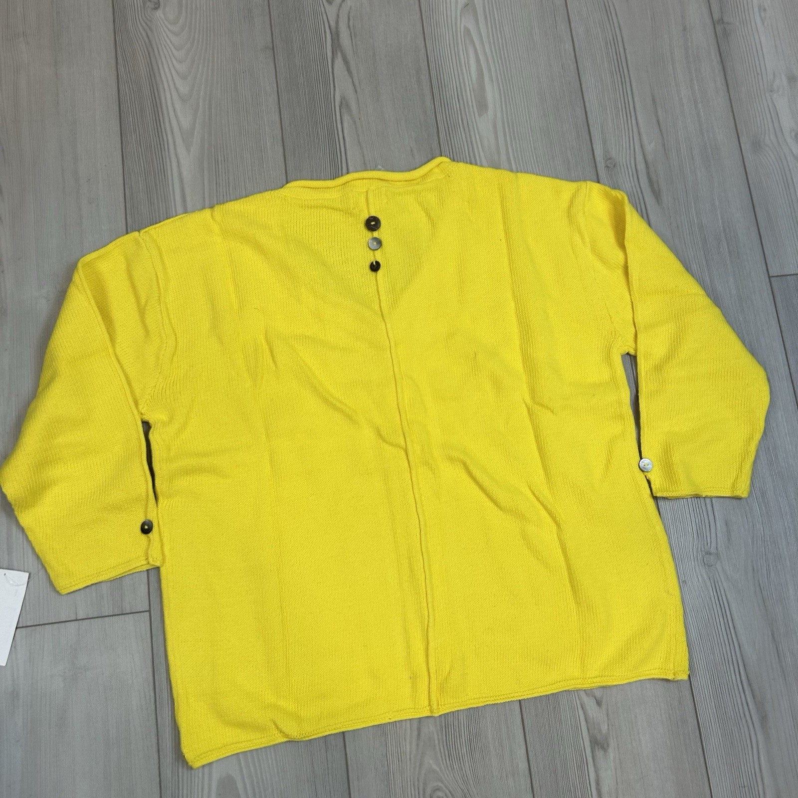 NWT Pure Knits Sweater Women’s XL Electric Yellow Artsy Buttons Iris Pullover