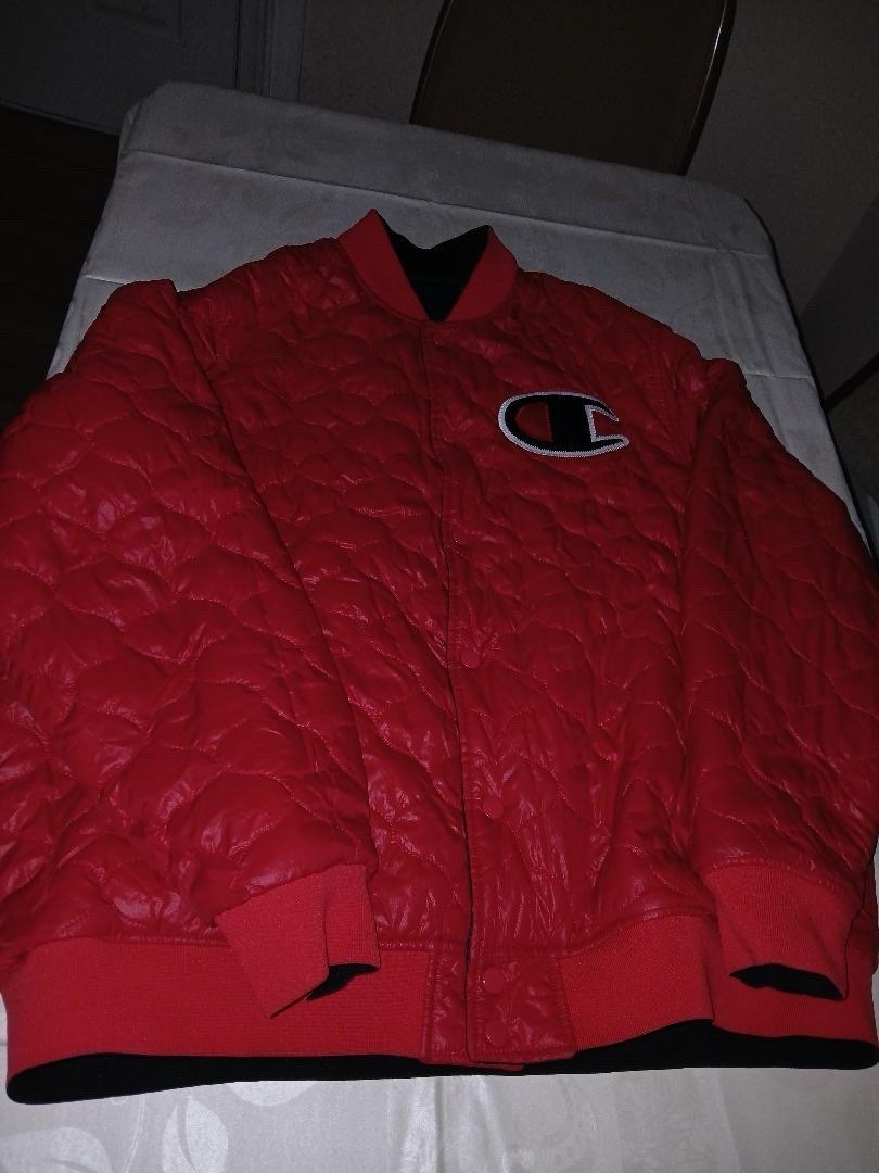 Champion Reversible Quilted Bomber Jacket Red Black Men’s Snap Closure Logo
