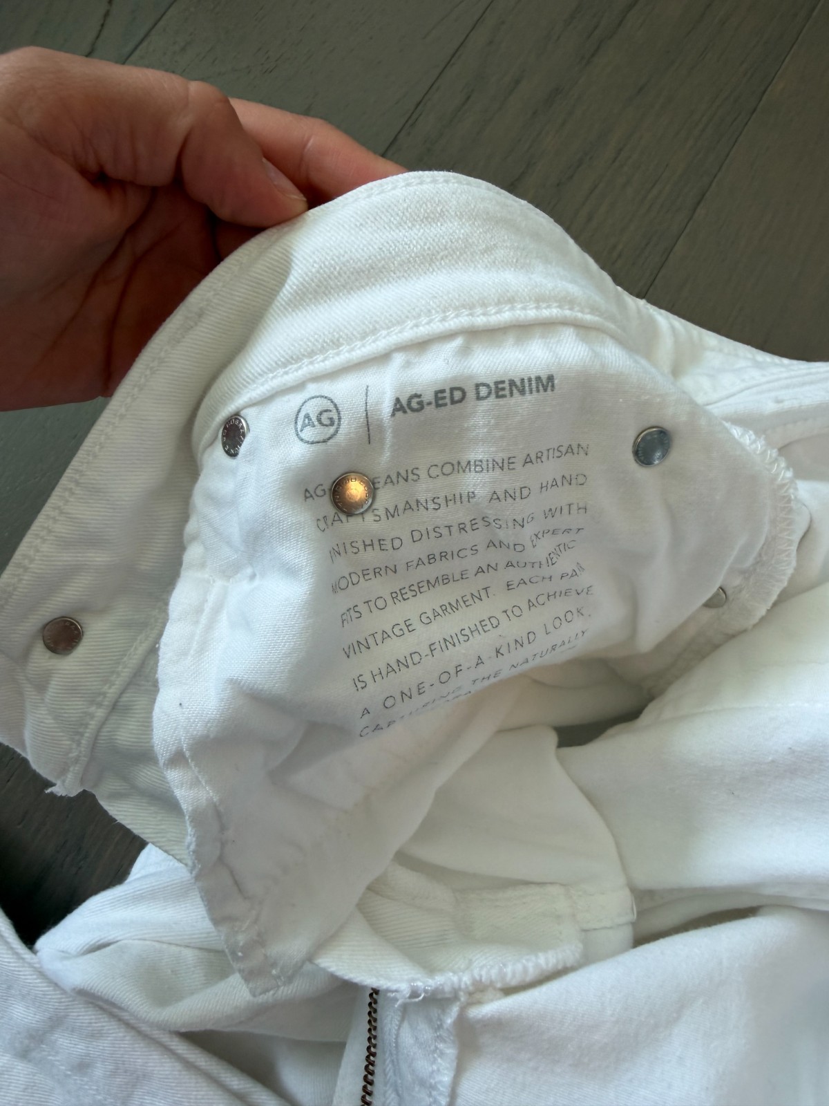 AG White Jean Ex-Boyfriend Slouchy Slim AG Denim Adriano Goldschmied 28 R