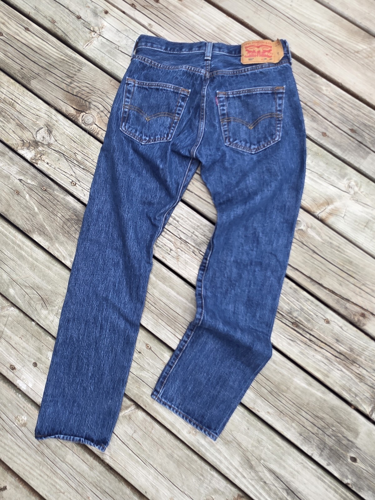 Levi’s 501 Original Classic Fit Straight Leg Men’s Jeans 28×30 Dark Stonewash
