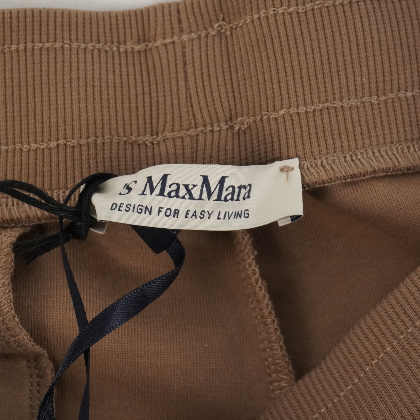 ‘S Max Mara Wide-Fit Jersey Trousers w/ Pockets in Camel – Women’s Size Large