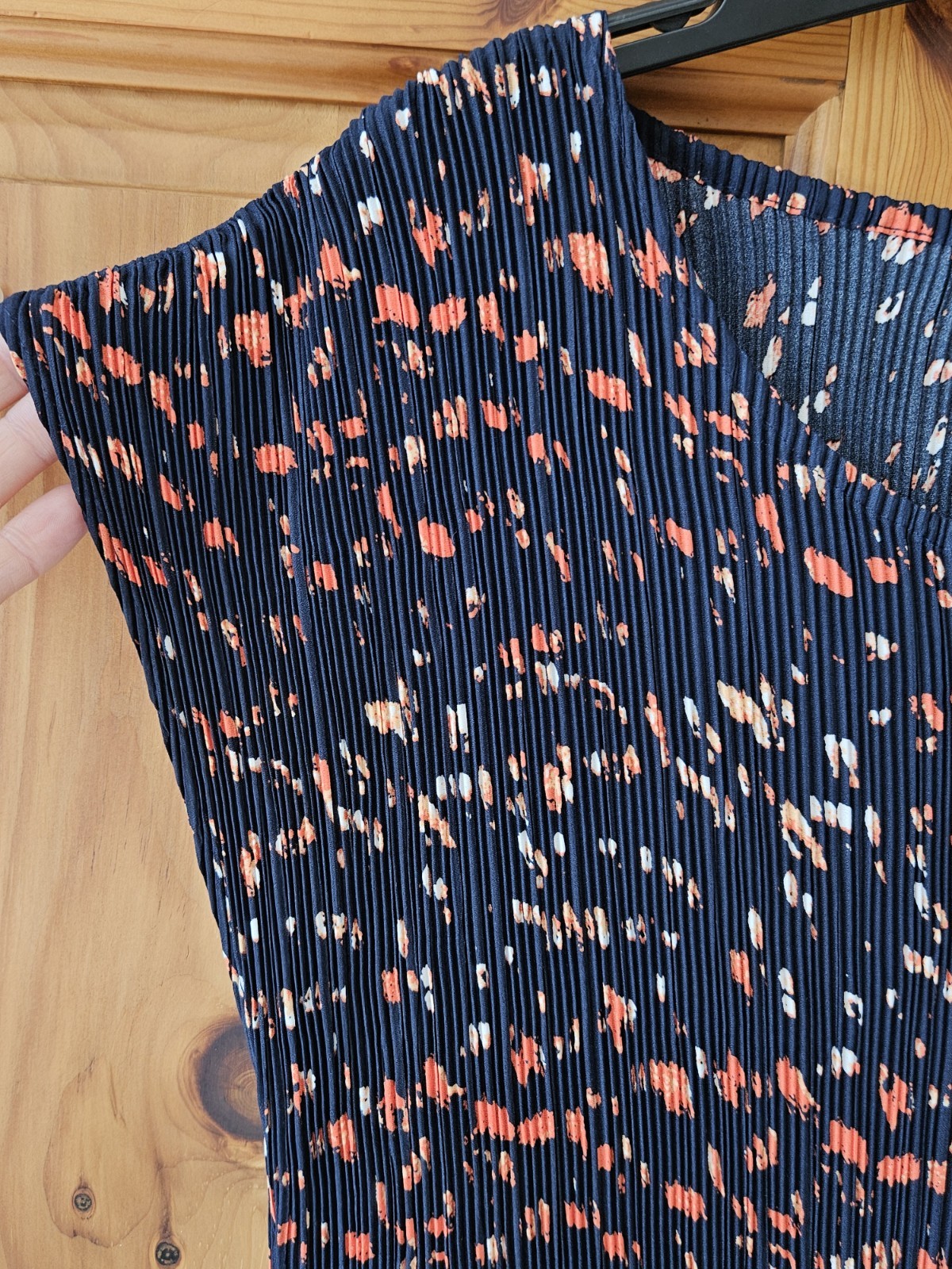 KLASS – Navy Print Elasticated Stretch Dress Handkerchief Hem – Size XL