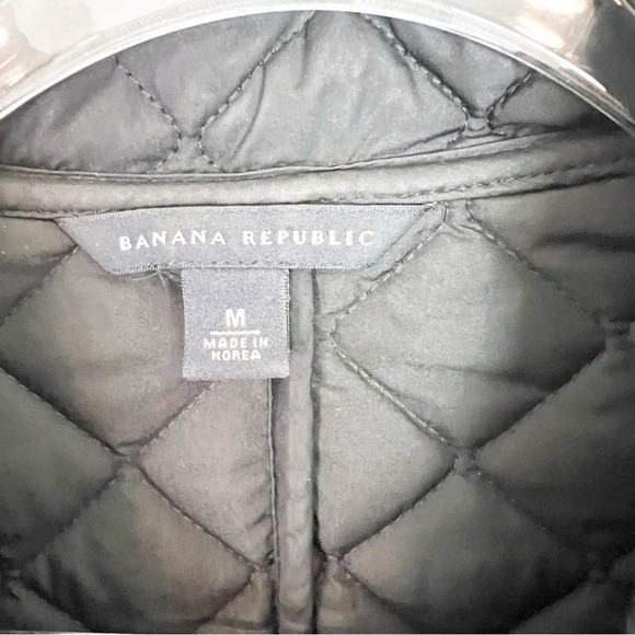 BANANA REPUBLIC BLACK BUTTON FRONT QUILTED JACKET WOMENS SZ MEDIUM