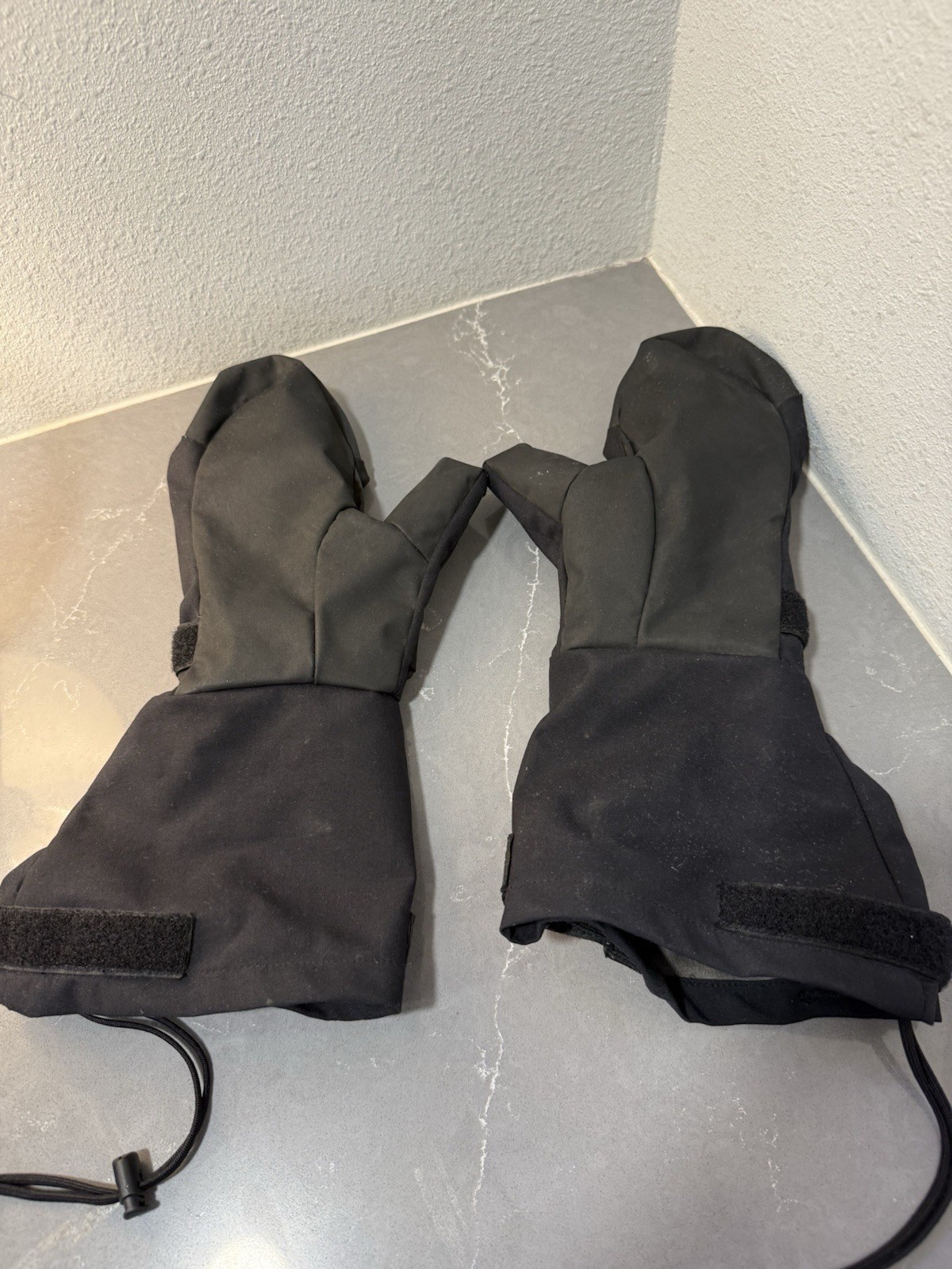 Outdoor Research Gloves OR Pro Mod Nylon/Rubber Glove Shell Black Size Medium