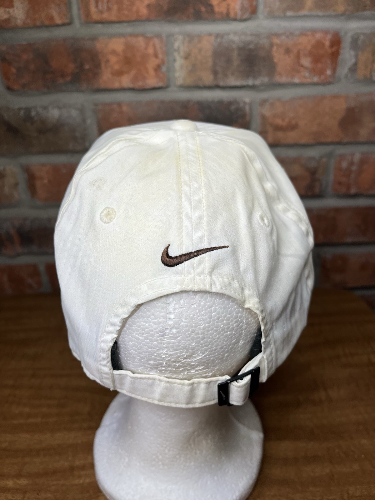 Nike Brown Swoosh Logo Legacy91 Dri Fit Stained White Strapback Hat Athletic