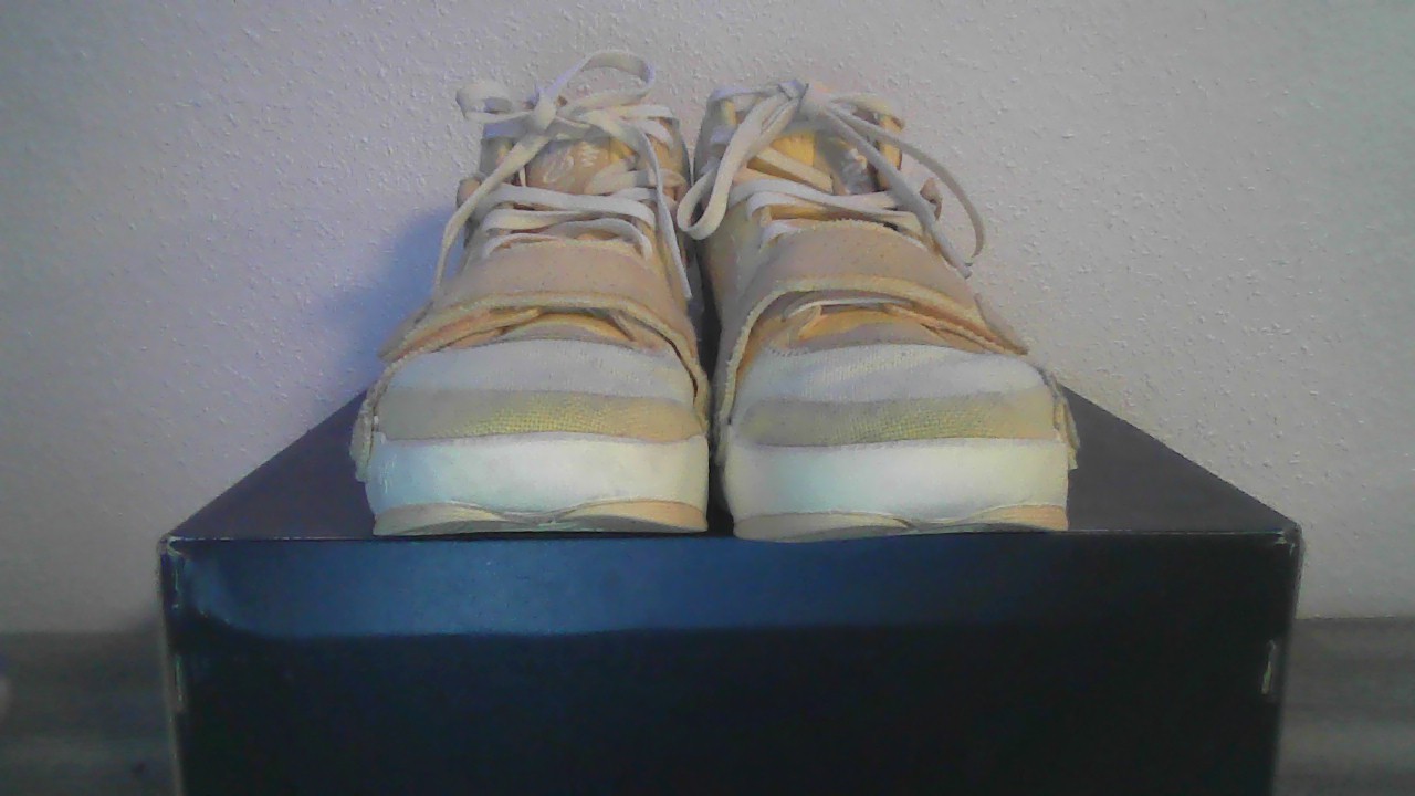 Size 9.5 – Air Jordan Zion 2 Full Moon