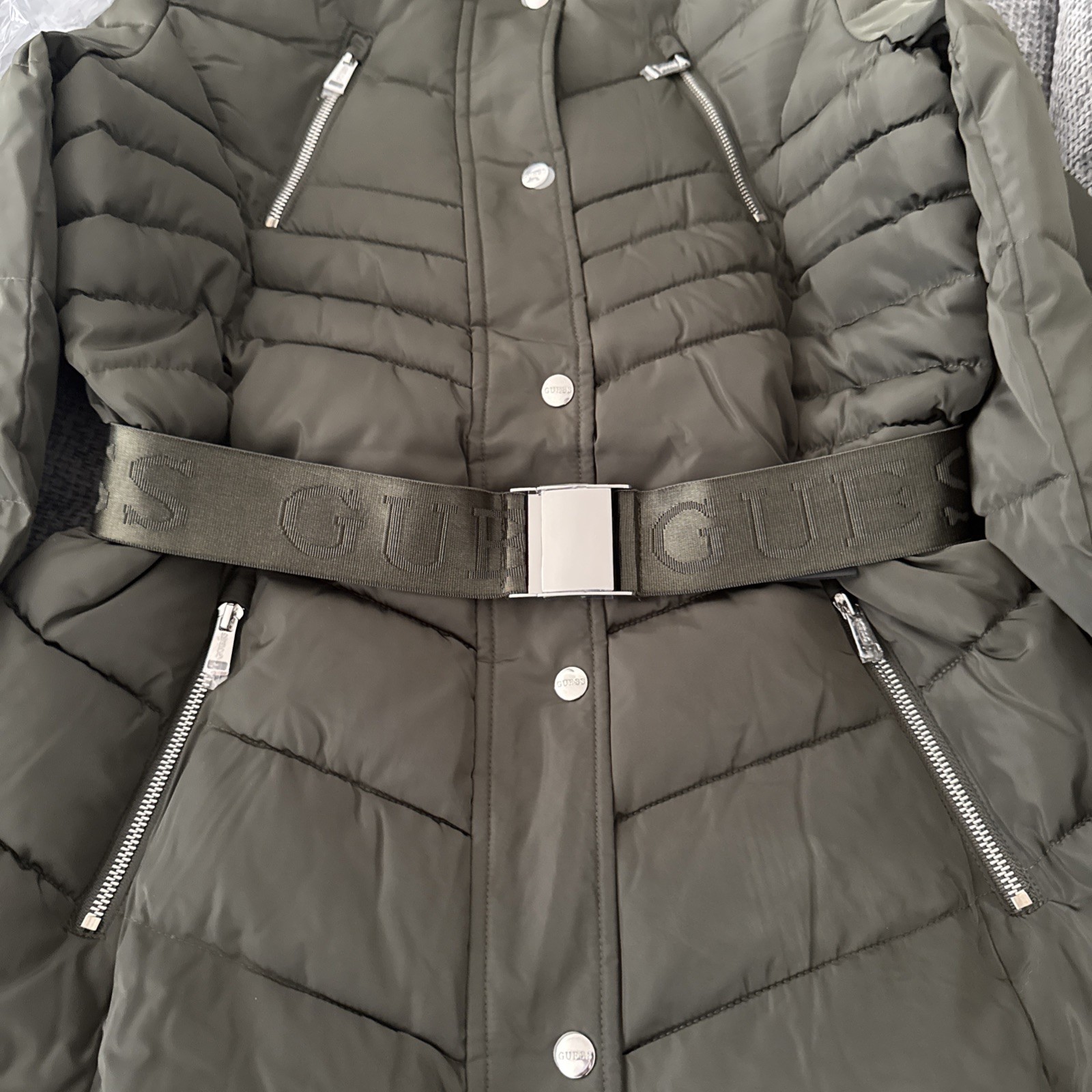 Guess Women’s Olive Morning Stevie Hooded Puffer Coat Size L