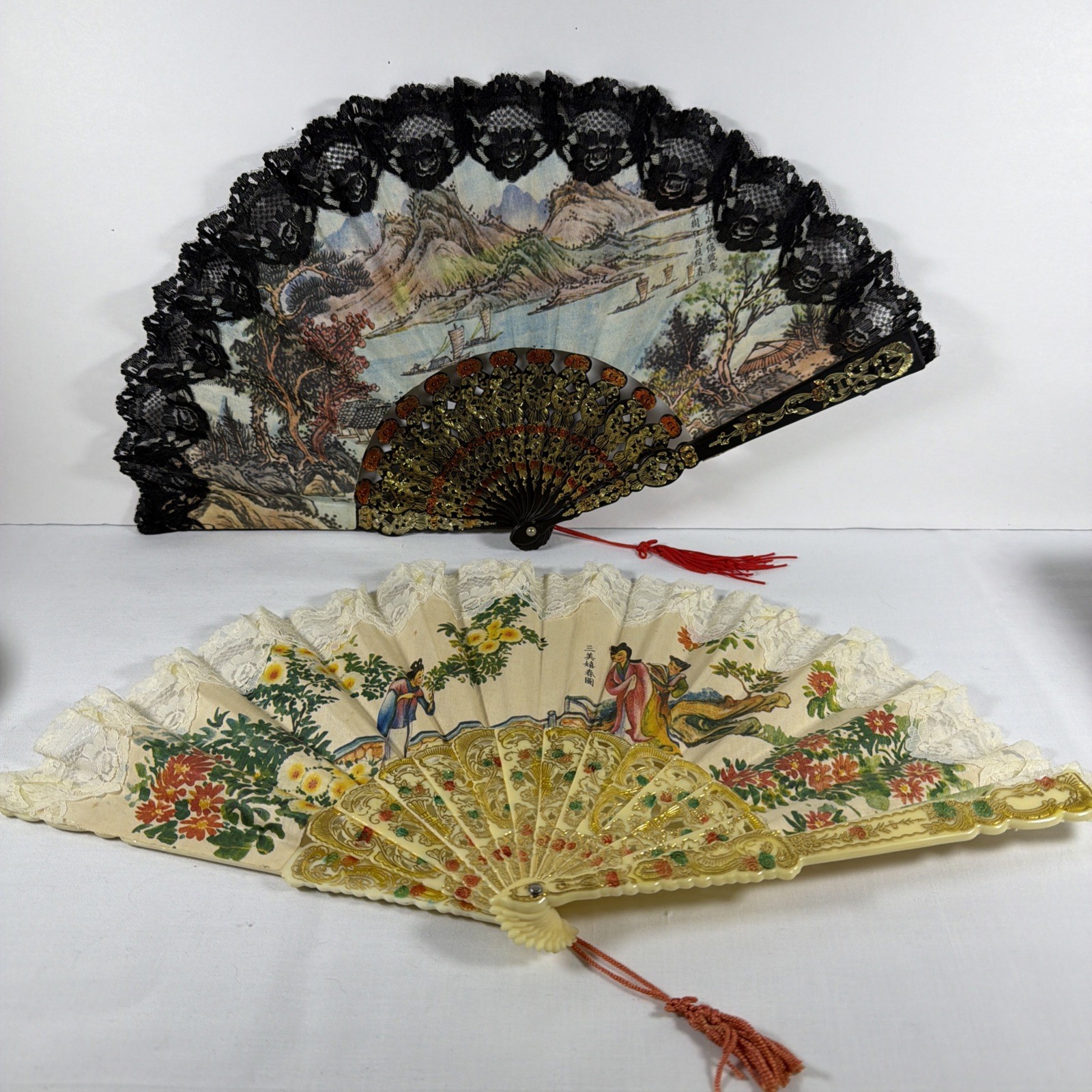 2 Vintage 1980’s Classical Scent Hand Fans fan Lace Fabric Plastic