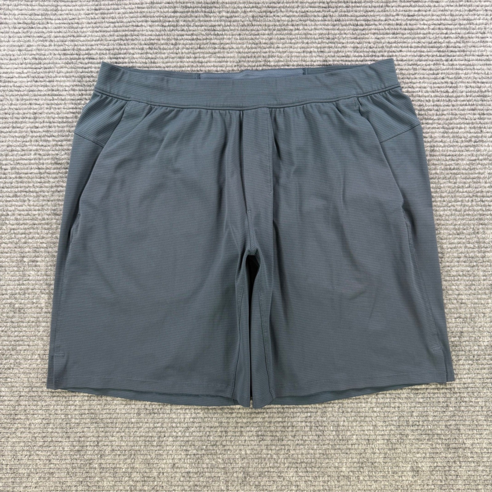Lululemon Warp Lite Short Mens XL 9″ Inseam Navy Running Athletic Gym LM7A75S