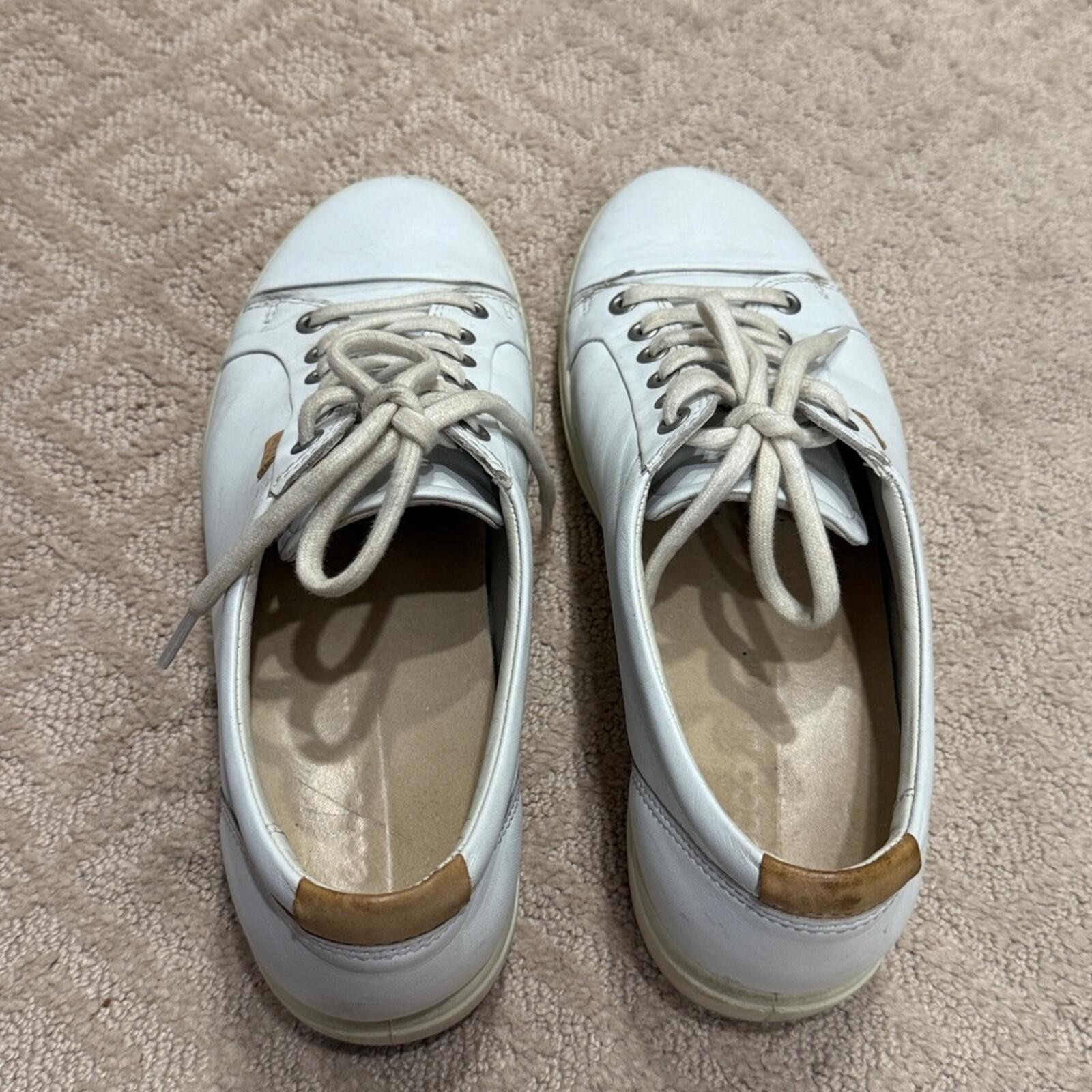 ECCO Soft 7 Women’s Size 40 US Sz 9 White Leather Sneakers