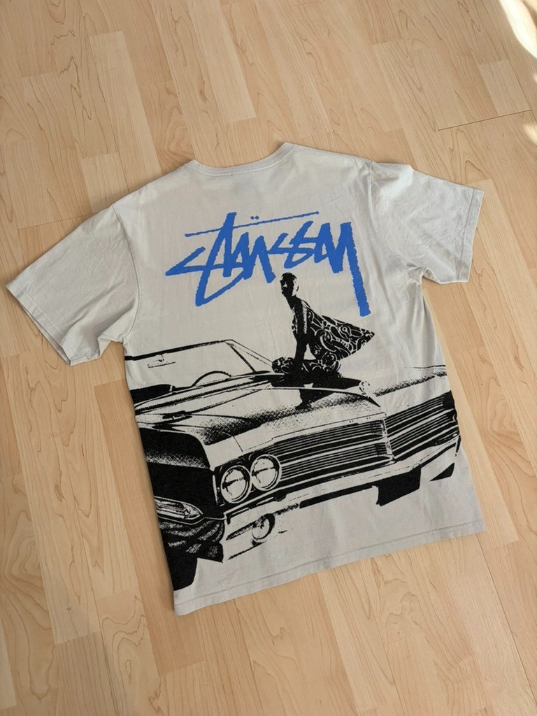 White and Blue Stussy T-Shirt Car mens size medium (Used Great Condition)