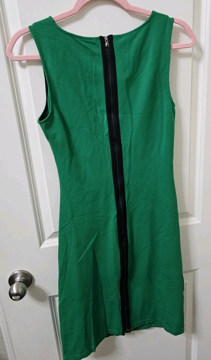 Kenneth Cole, Green, Ruched Bodycon Dress, Rayon/Nylon/Span, Size 6
