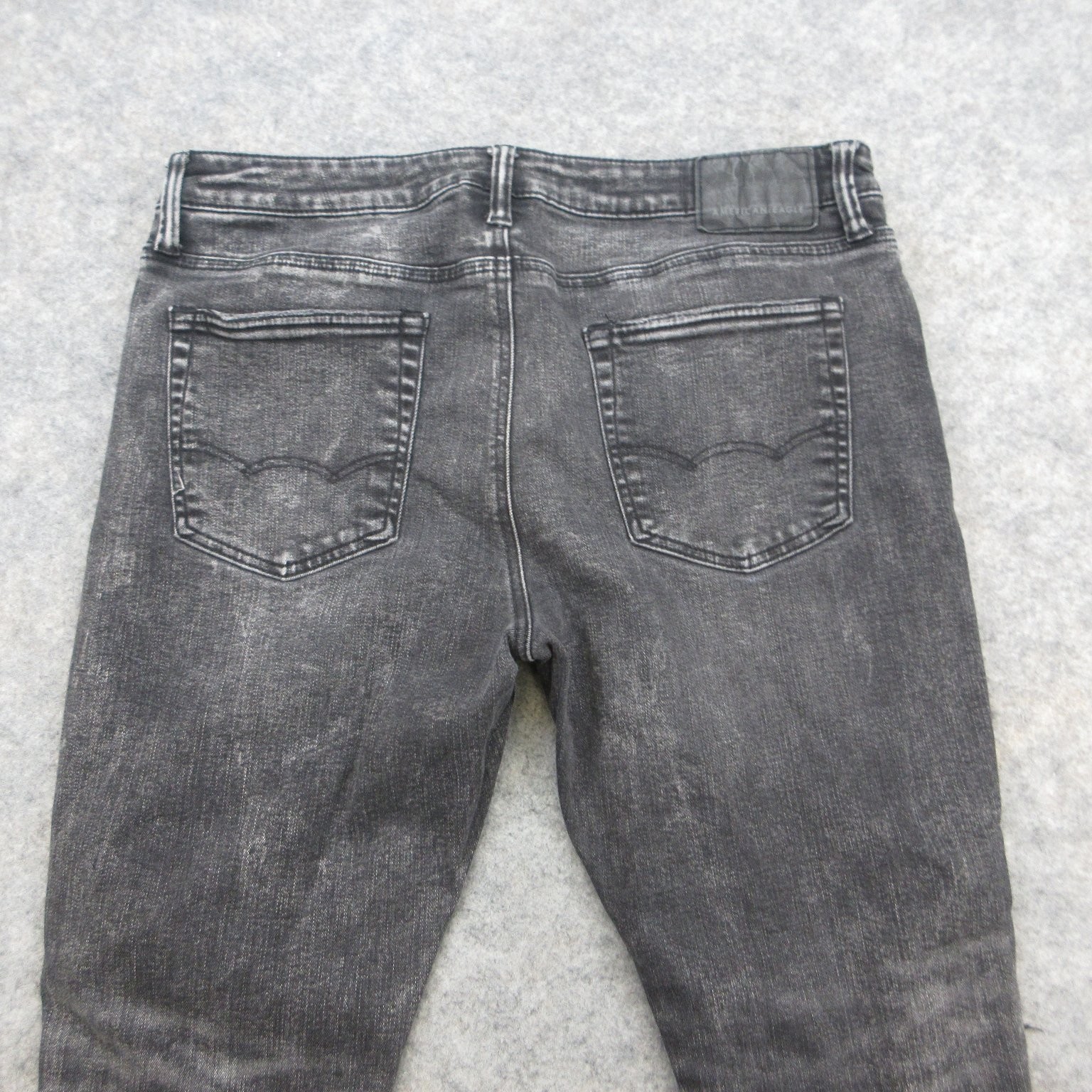 American Eagle Men’s 36×32 Distressed Black Wash Next Level Flex Jeans
